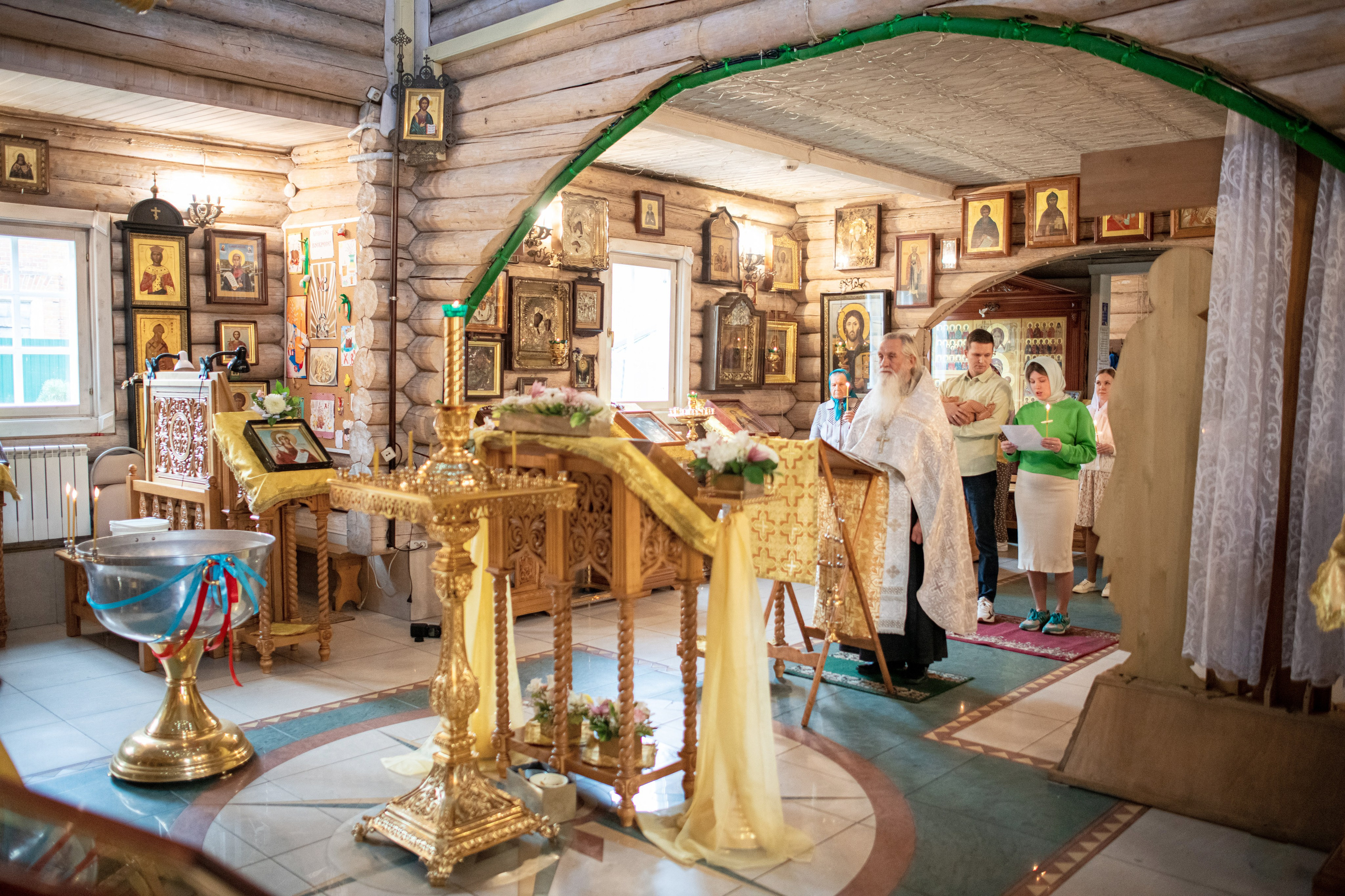 Крещение Ангелина. Фотограф на крещение, венчание Галина Борисова. Москва и МО