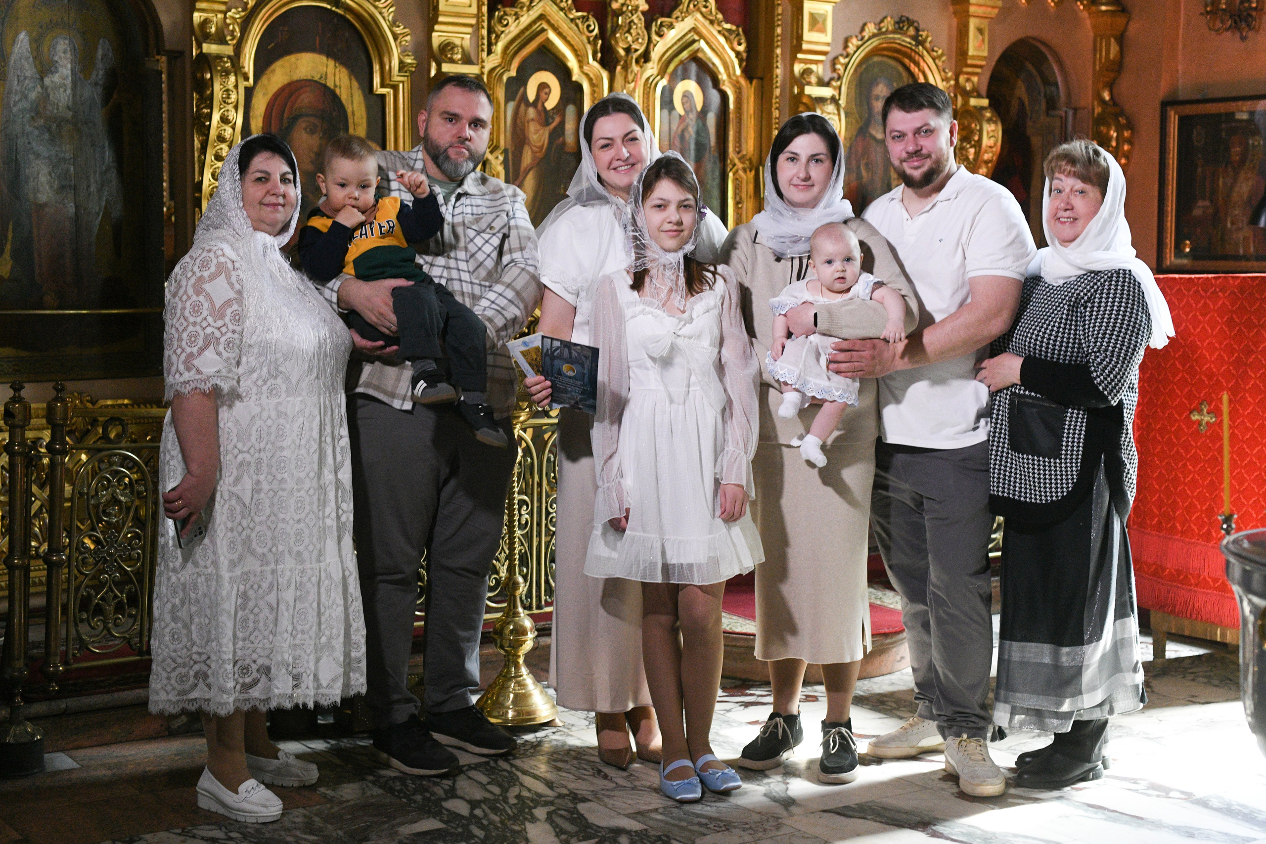 Крещение Артём. Фотограф на крещение, венчание Галина Борисова. Москва и МО