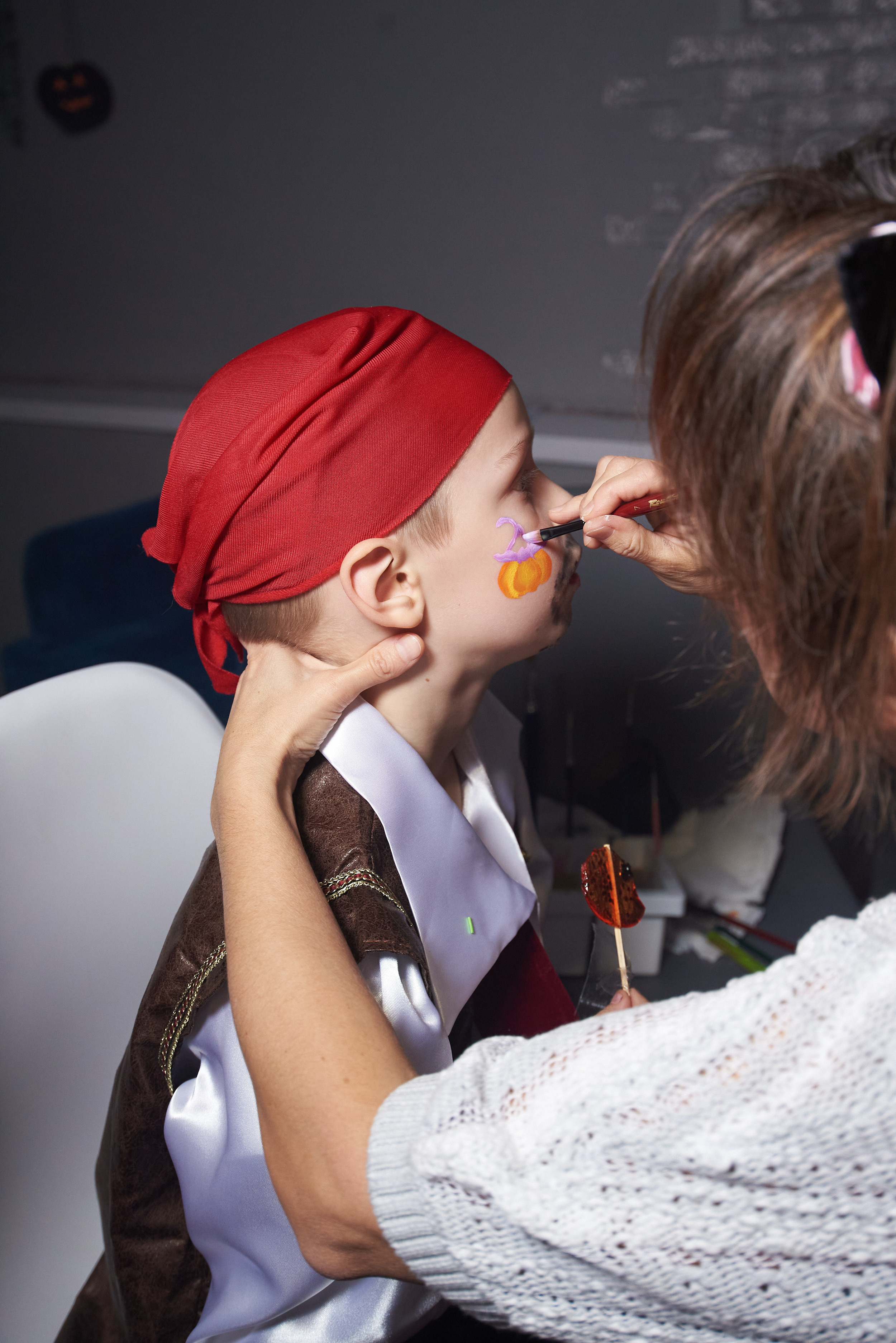 Хеллоуинская вечеринка в лофте. Фотограф Москва Софа Ревчук