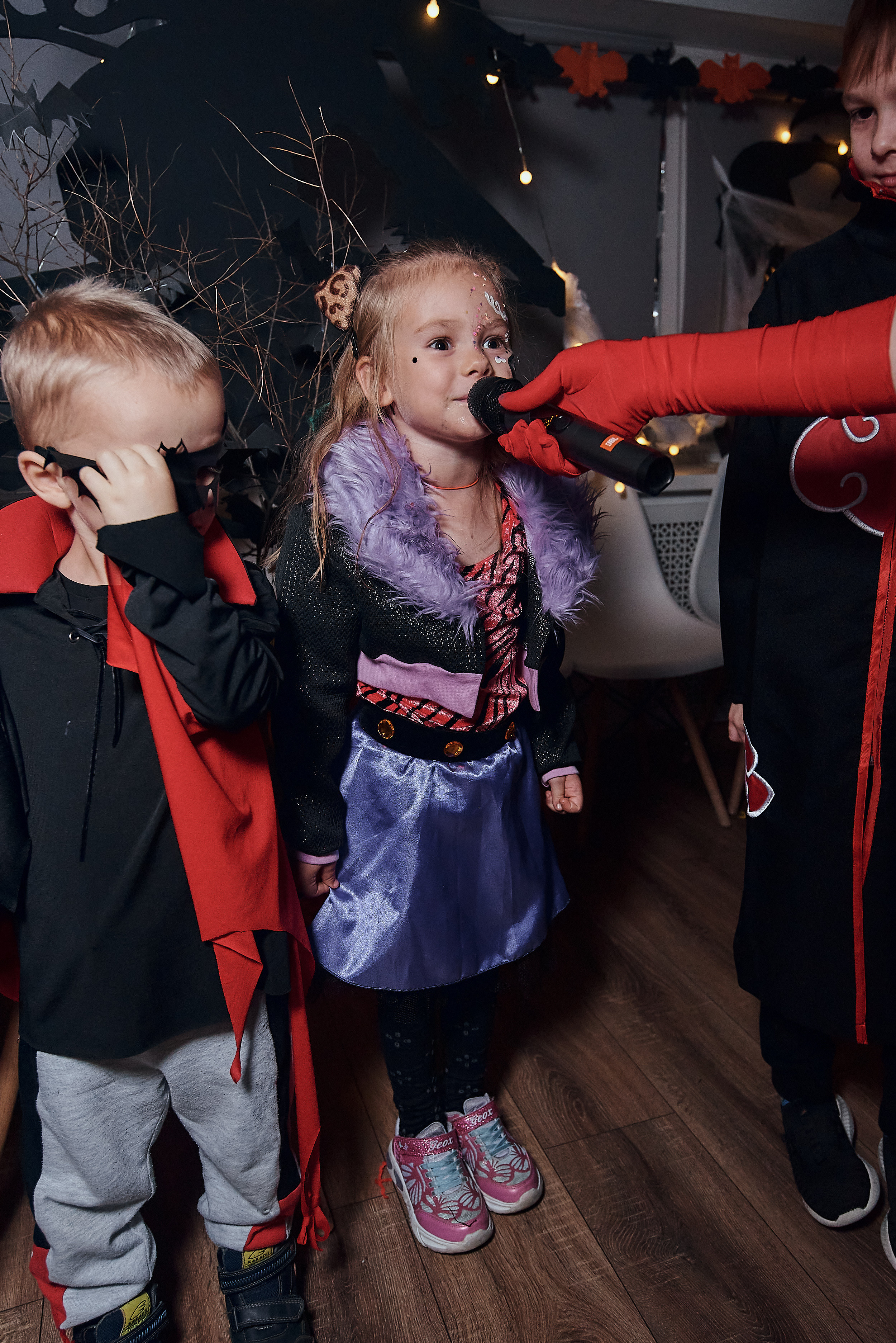 Хеллоуинская вечеринка в лофте. Фотограф Москва Софа Ревчук