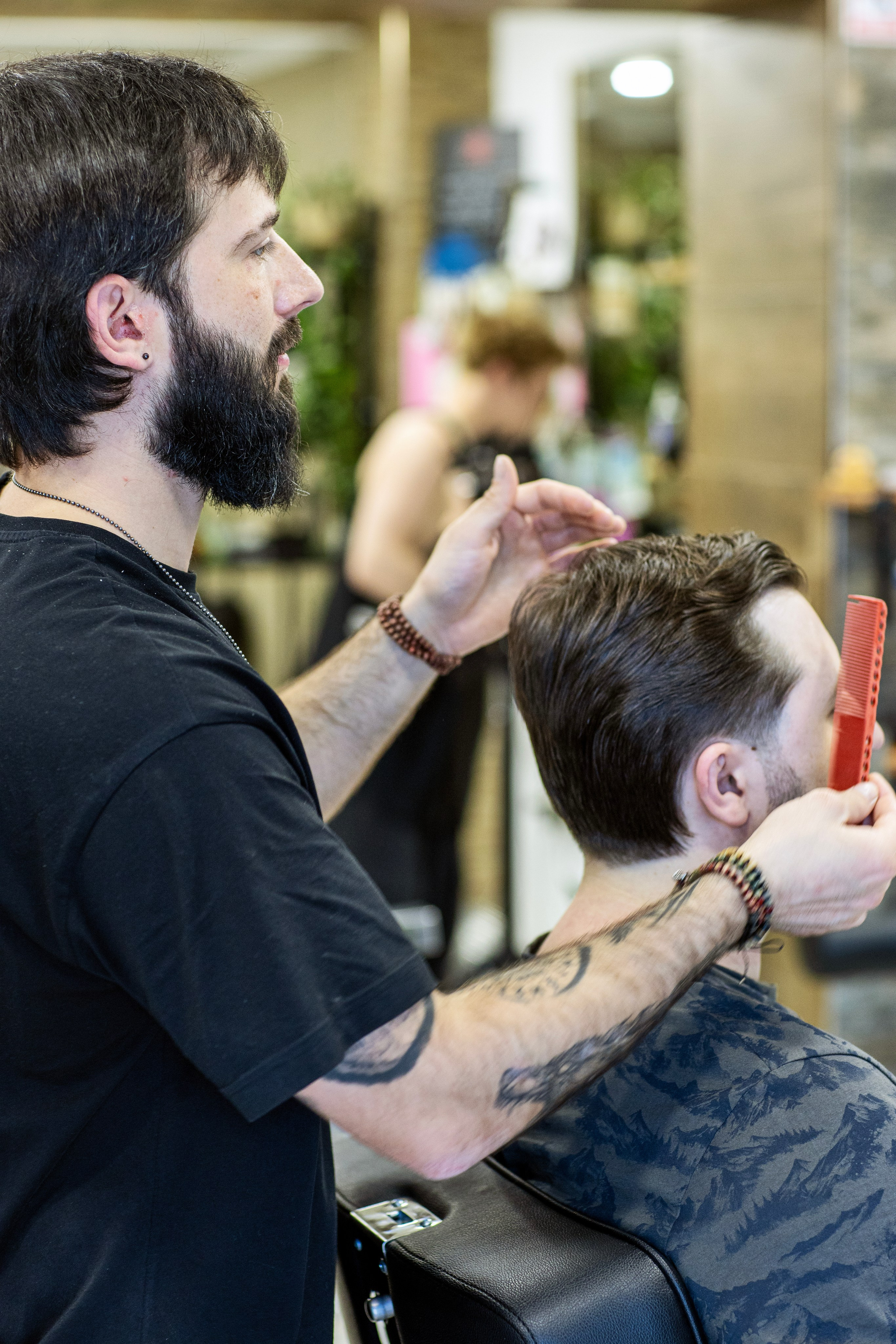 Барбершоп"Mens HUB». Медиапродюсер, фотограф в Минеральных Водах —Виктор Холодов