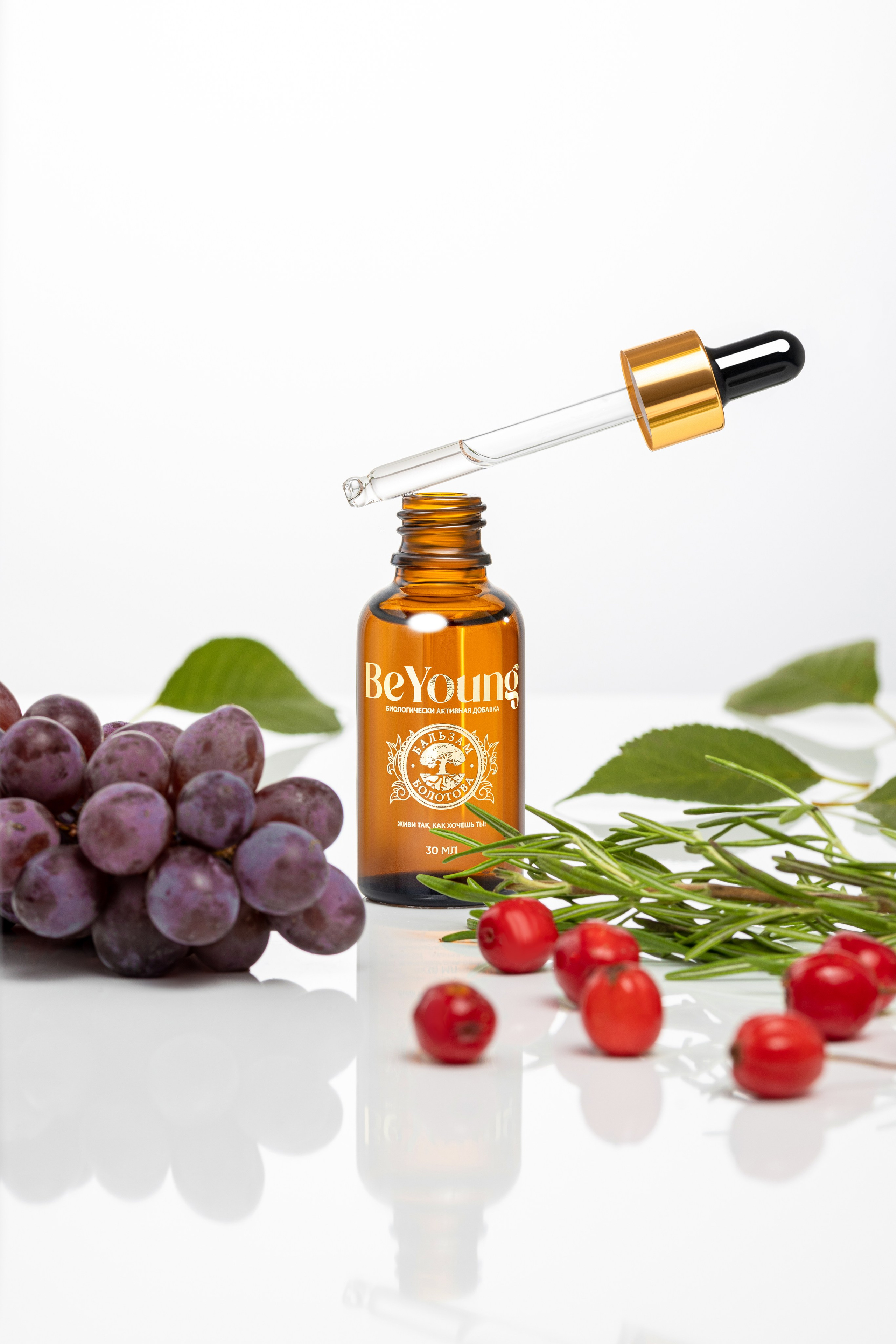 Бальзам Болотова. Предметная фотосъемка в Москве. Предметная фотостудия Москва