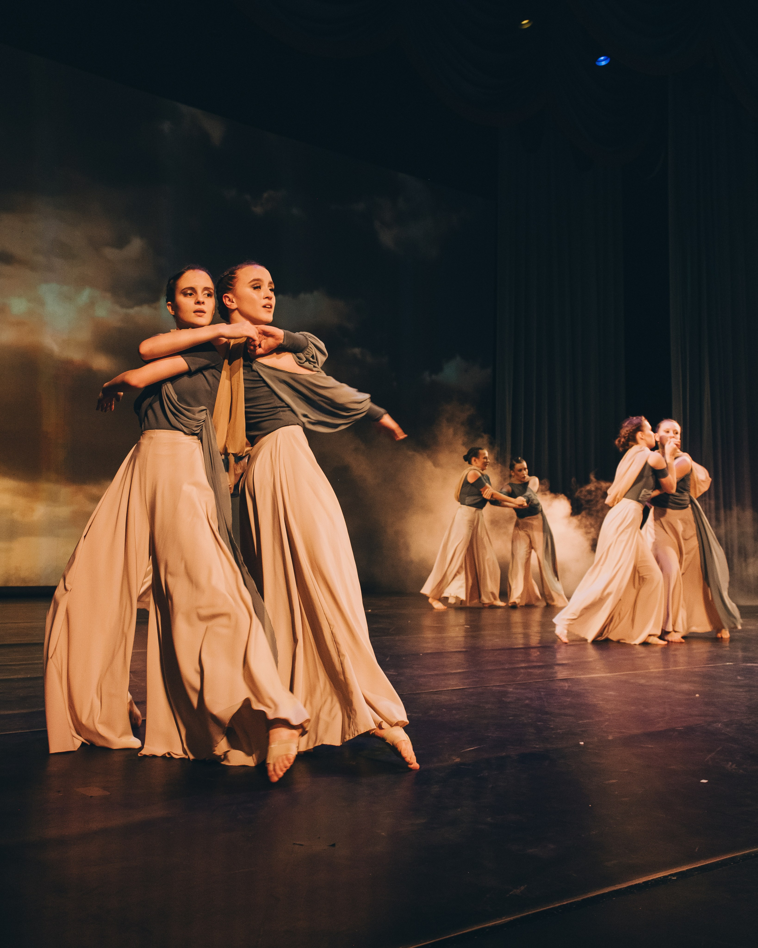 Танцевальный концерт. Фотограф в Иркутске Анна Мирошникова