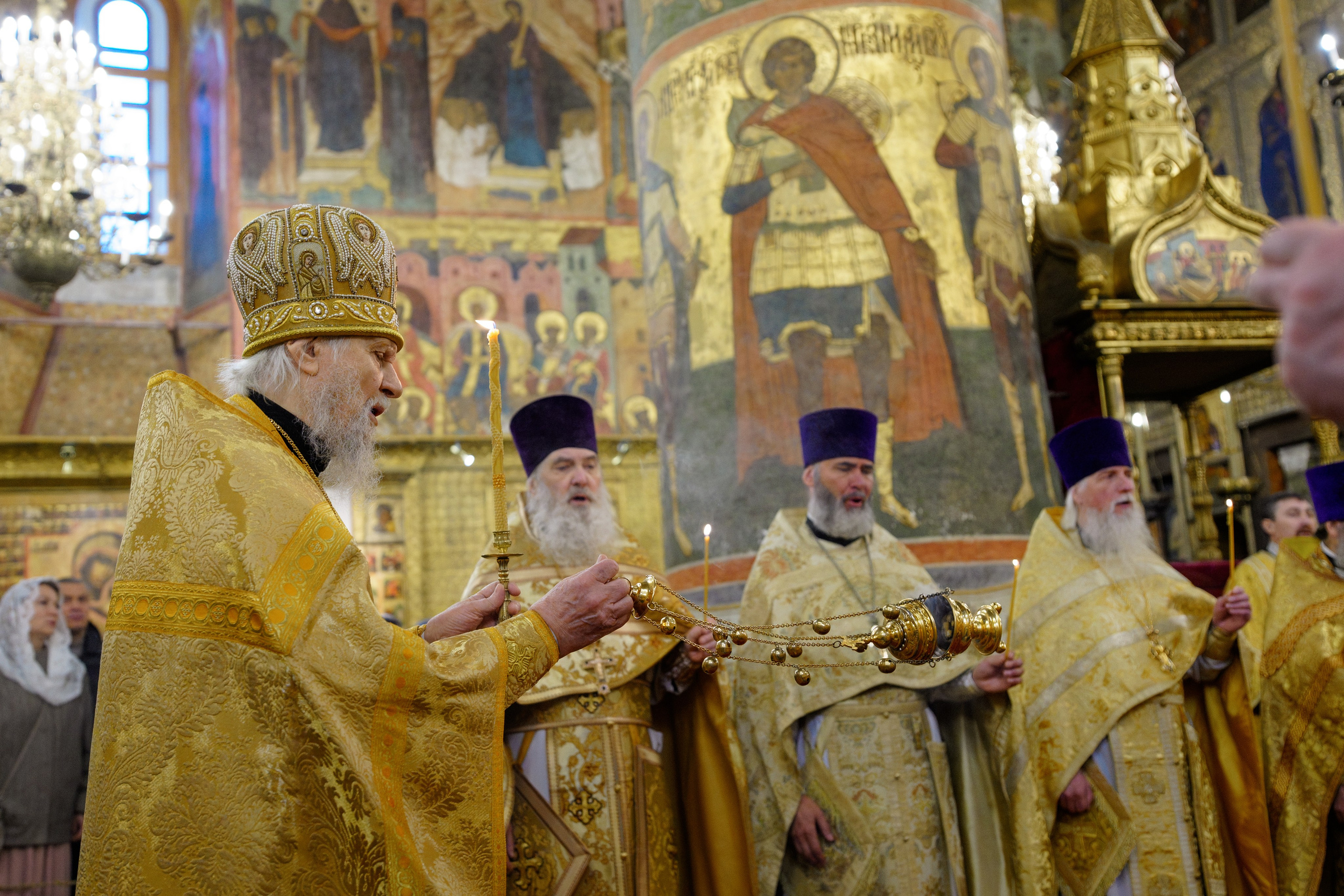 БОГОСЛУЖЕНИЯ. Фотограф Елена Лунева