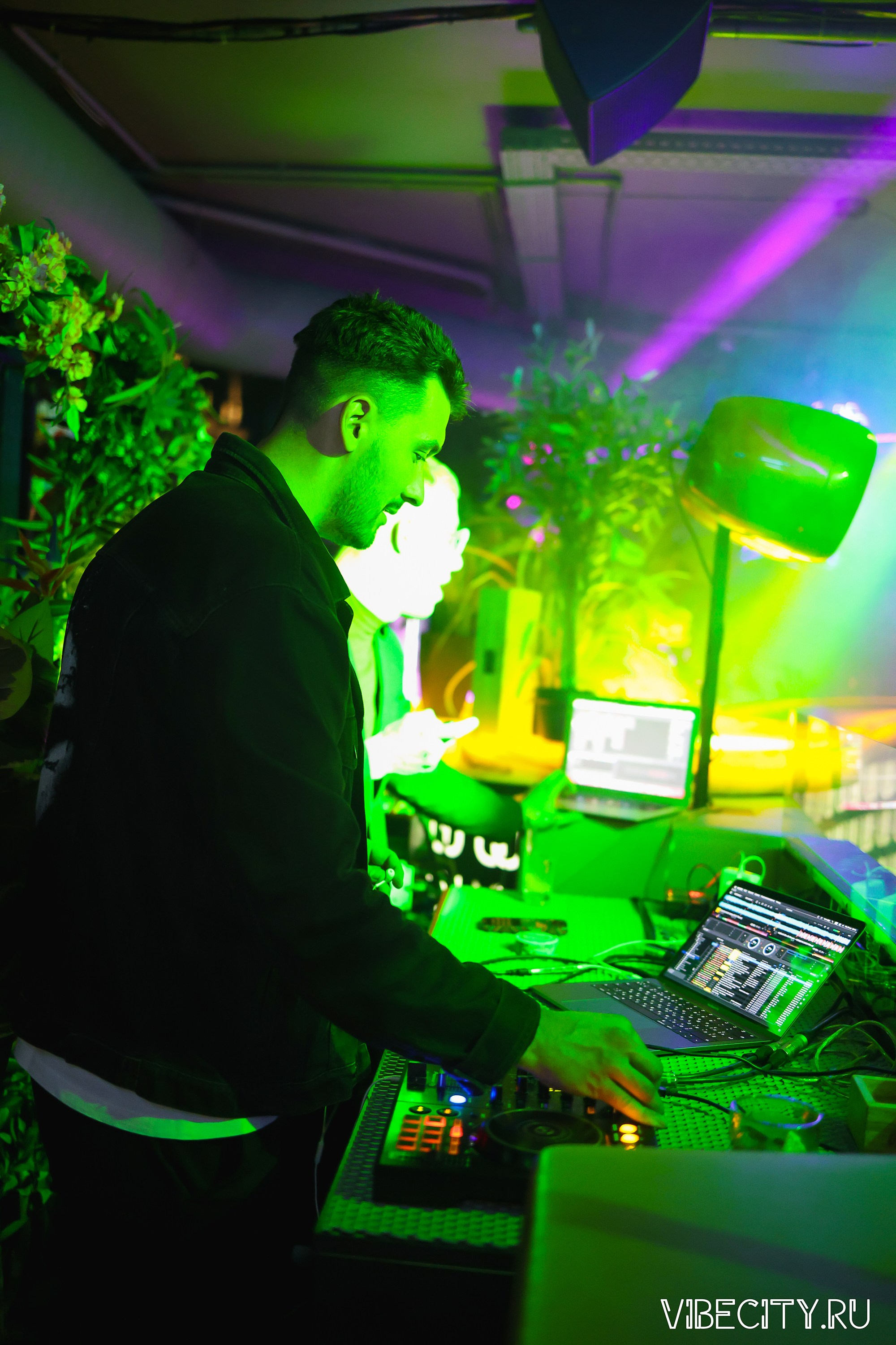 DOUBLE U. VIBECITY.RU Вайб Сити Ру Фоторепортажи Фотоотчеты Калининград