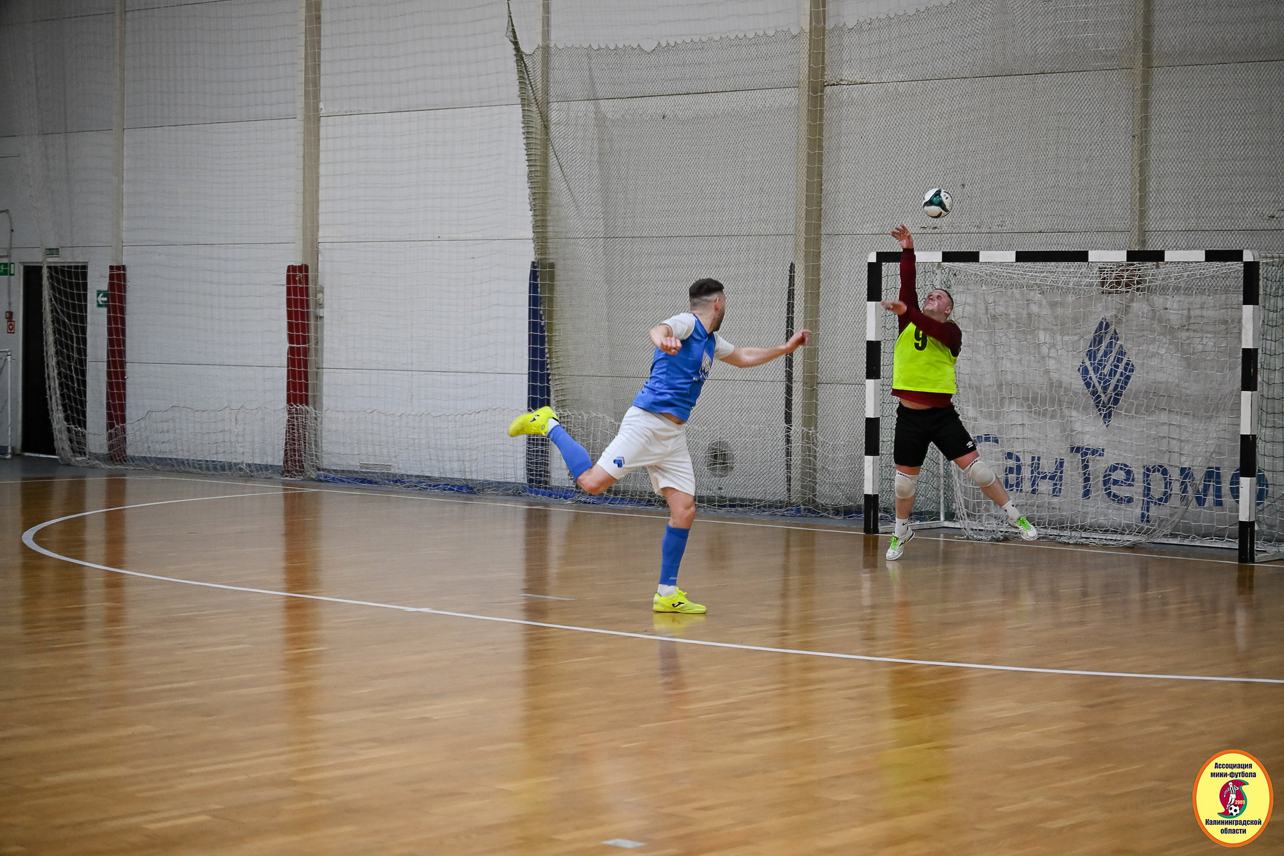 Корпоративная Бизнес Лига по футзалу — Весна 2026. VIBECITY.RU Вайб Сити Ру Фоторепортажи Фотоотчеты Калининград