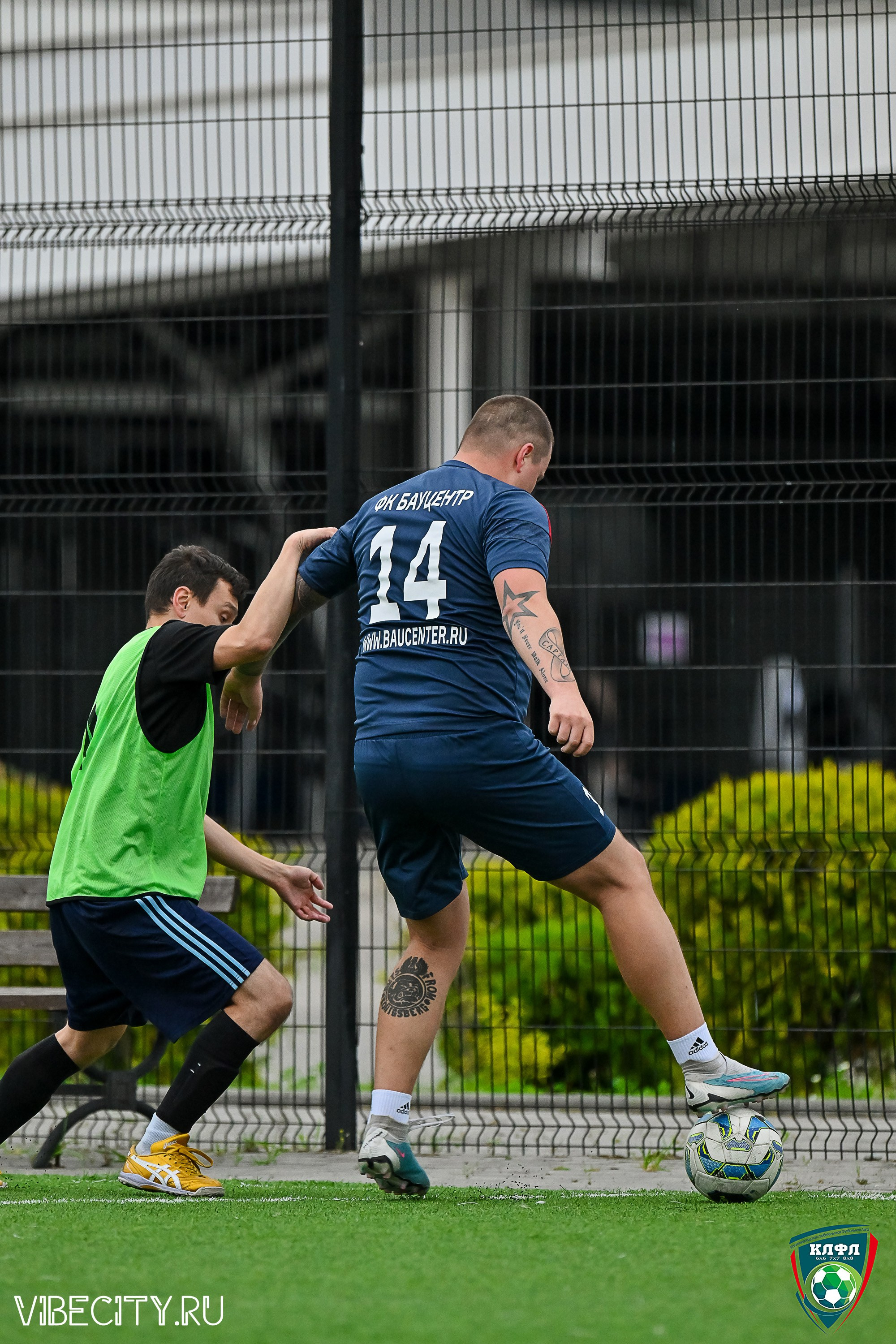 ФИНАЛЬНЫЕ МАТЧИ ПЛЕЙ-ОФФ XXl ЛЕТНЕГО КУБКА КАЛИНИНГРАДСКОЙ ЛФЛ. VIBECITY.RU Вайб Сити Ру Фоторепортажи Фотоотчеты Калининград