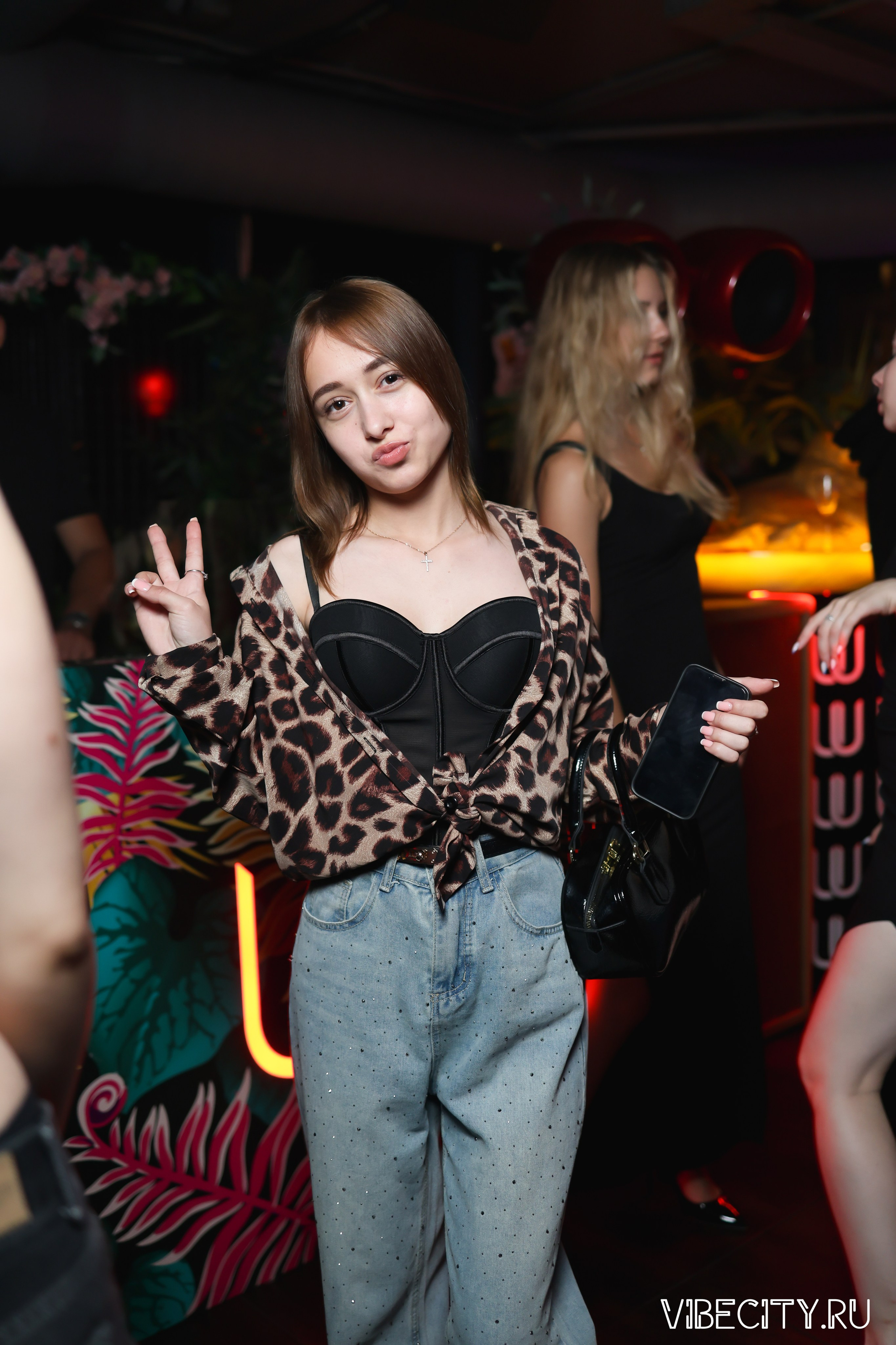 DOUBLE U. VIBECITY.RU Вайб Сити Ру Фоторепортажи Фотоотчеты Калининград