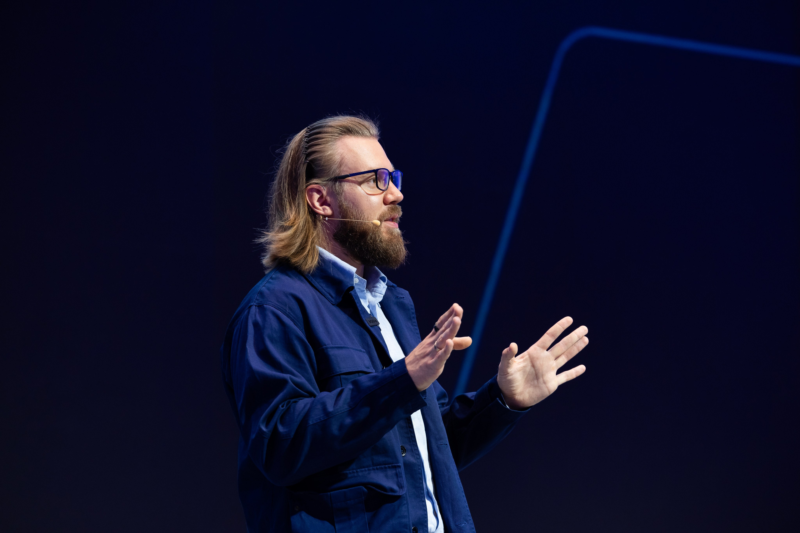 Aha! — 29–30 мая 2025. Фотобанк Матемаркетинг