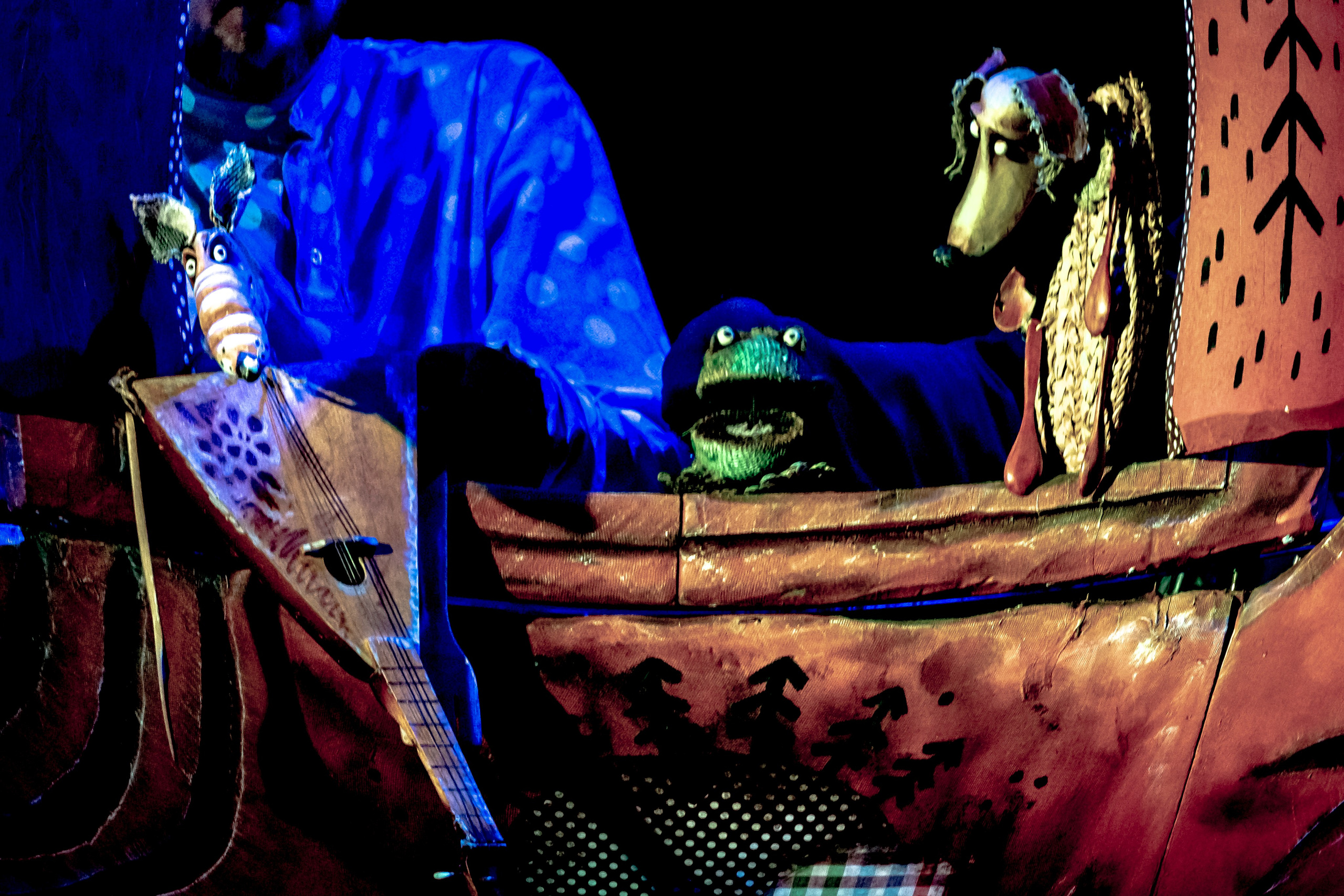 Лапотные сказки спектакль театра Саквояж. Фотограф в Сочи Юрий Шептаев