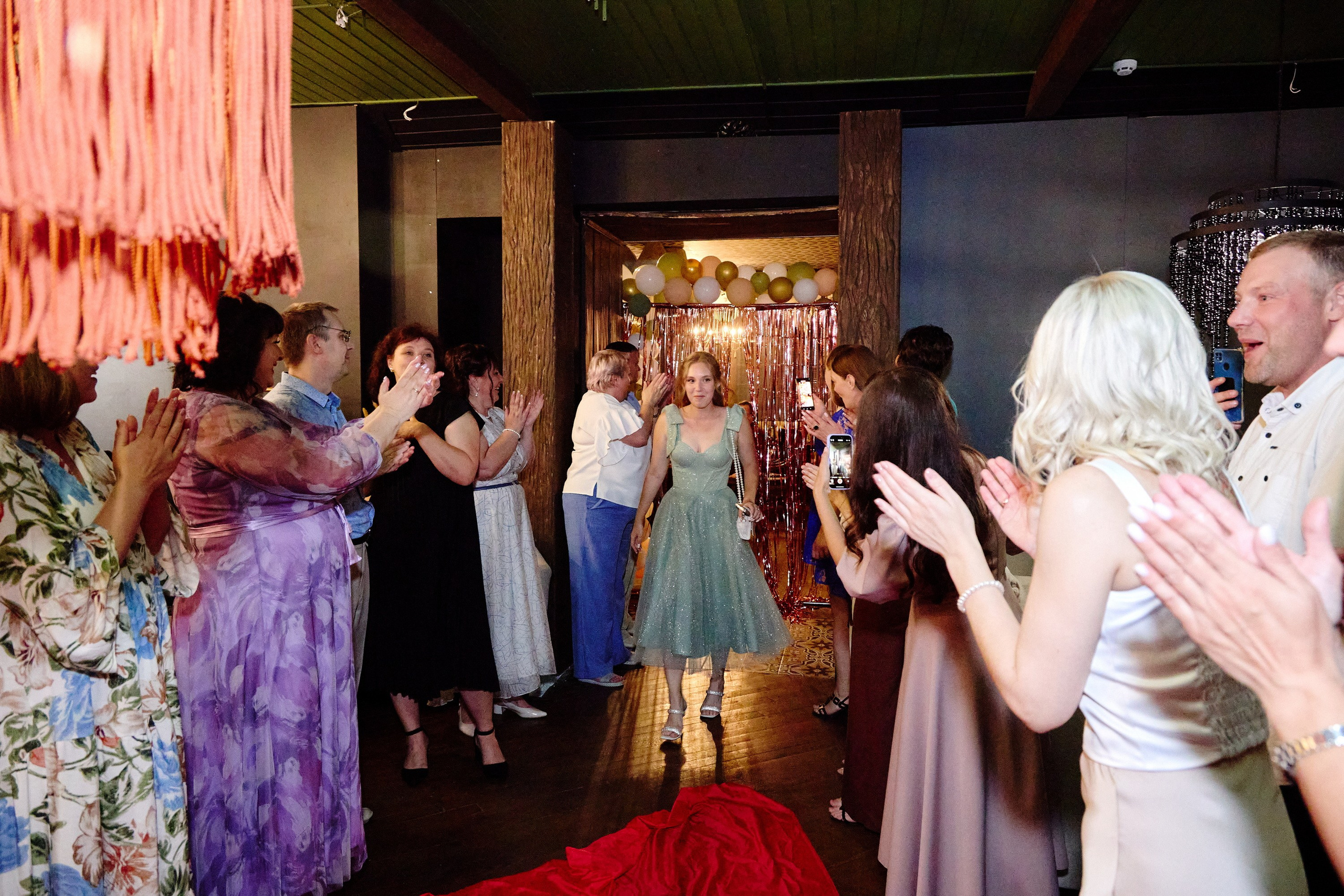 Выпускной 35 Сош. Фотограф Выпускные альбомы Таганрог Сергей Коробченко