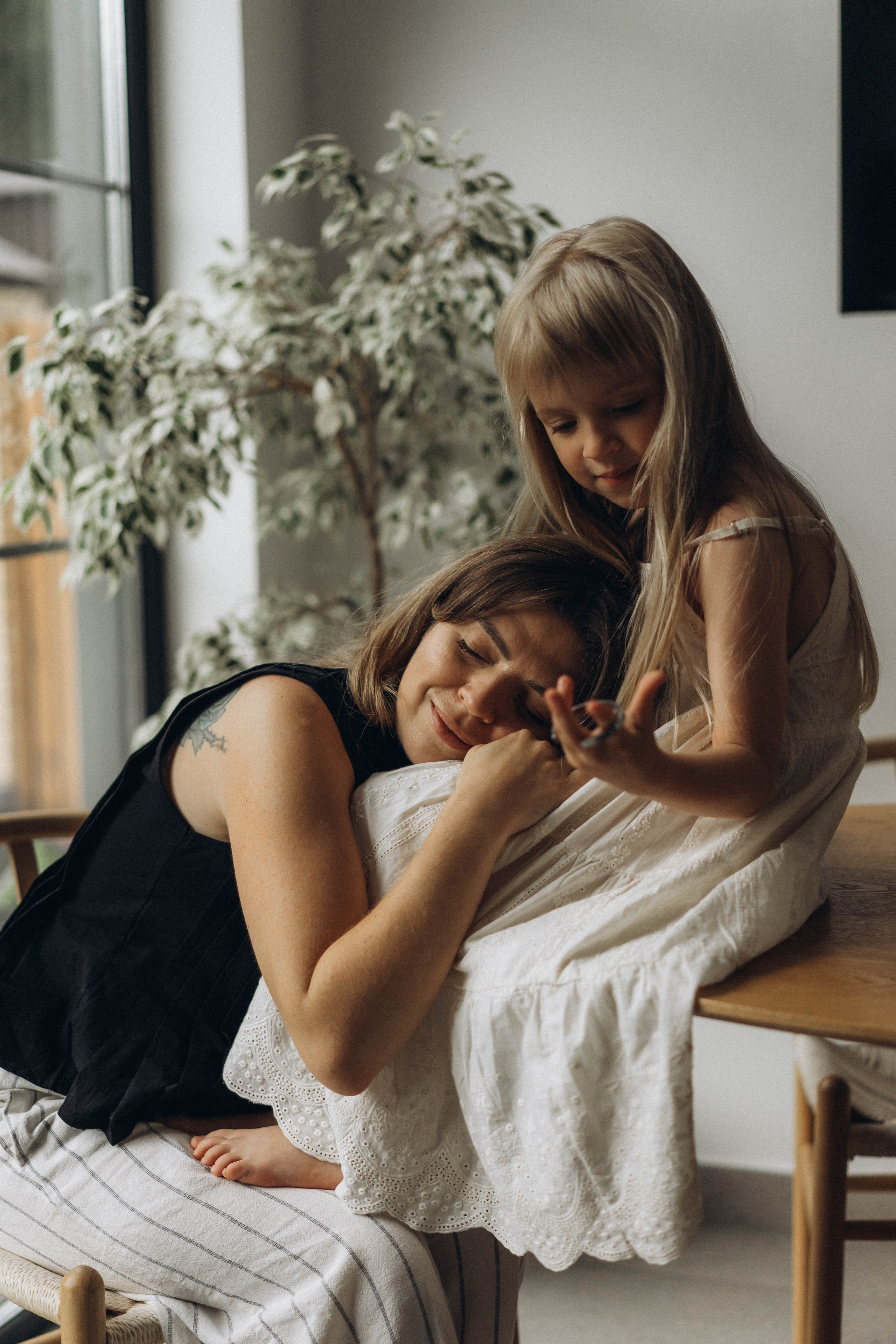 Фотосессия домашняя мама и дочка. Фотограф Екатеринбург Кокшарова Александра