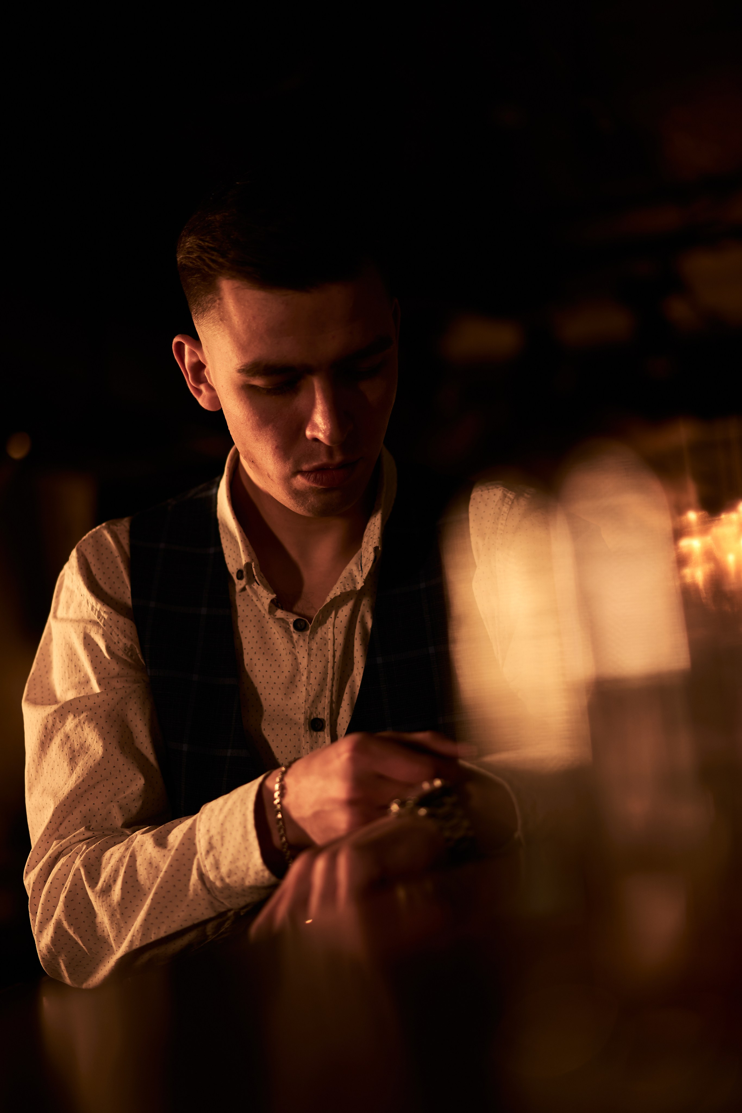 Мужская фотосессия ресторан. Фотограф Екатеринбург Кокшарова Александра