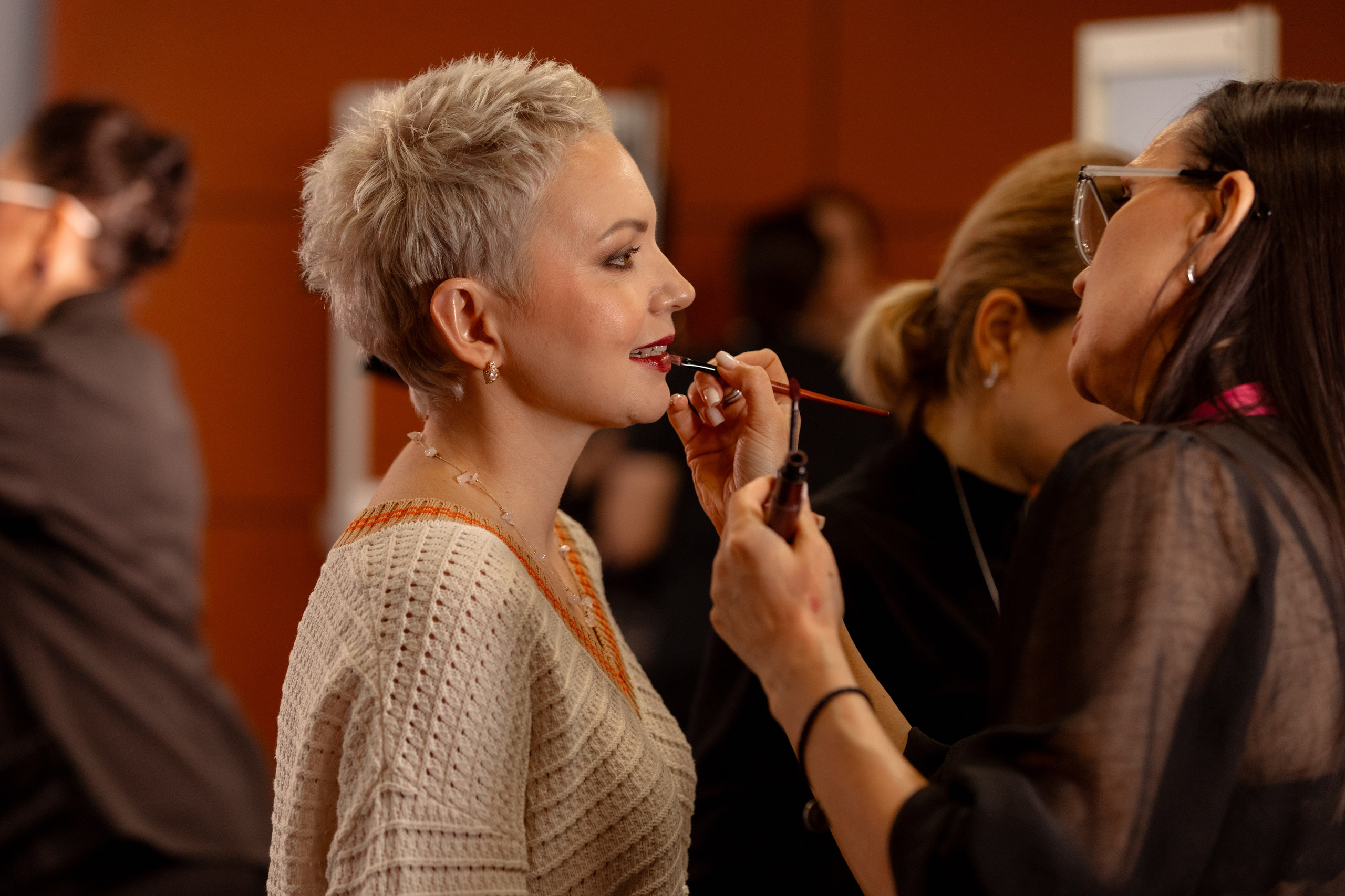Backstage makeup. Благотворительный конкурс «Голос еще краше». 2025. Фотограф в Ростов-на-Дону Виктория Савчук