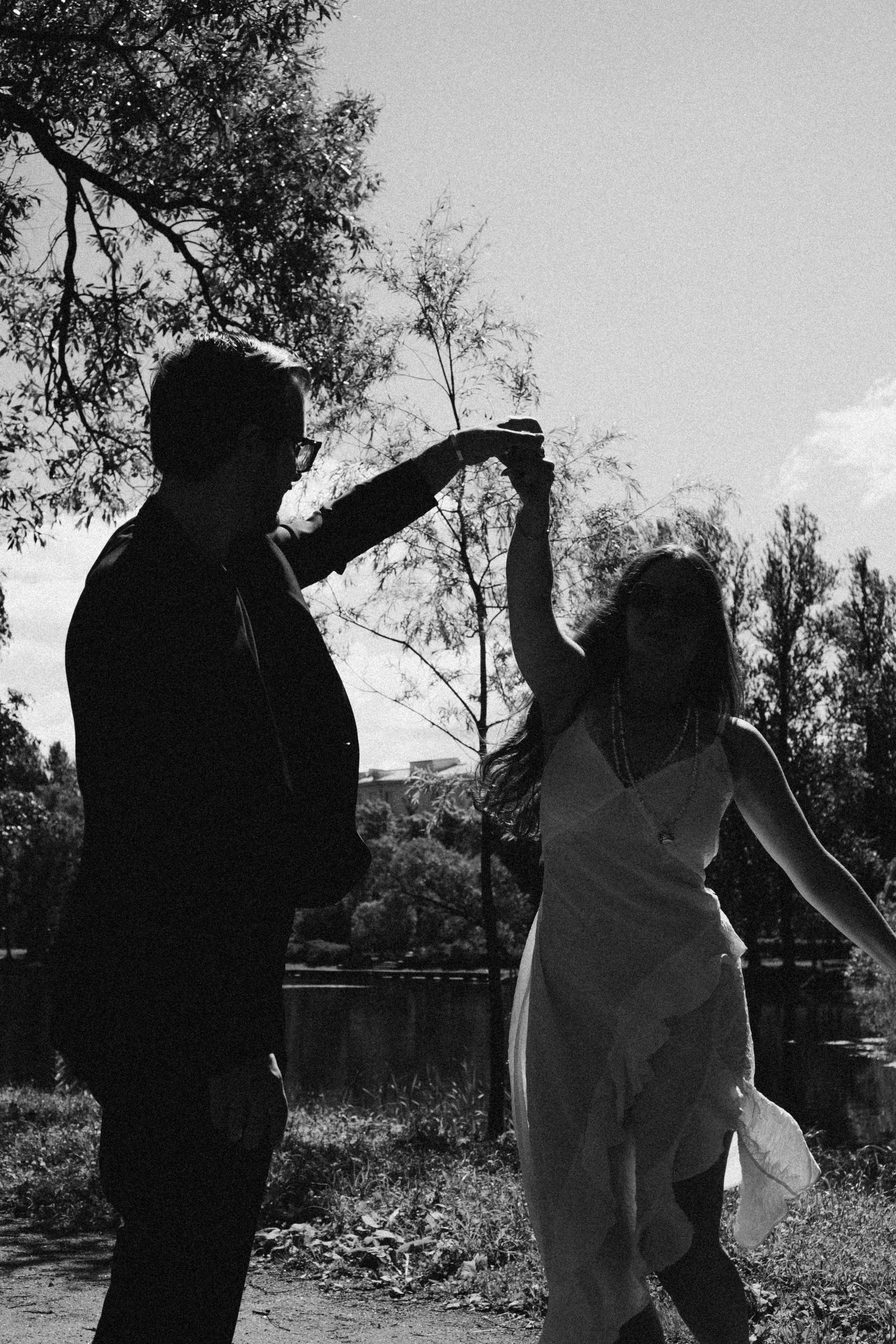 СВАДЕБНАЯ СЬЕМКА В ПАРКЕ ПОБЕДЫ И ПРОГУЛКА ПО МОСКОВСКОМУ ПРОСПЕКТУ. Профессиональный фотограф, Санкт-Петербург — Виктория Богомолова