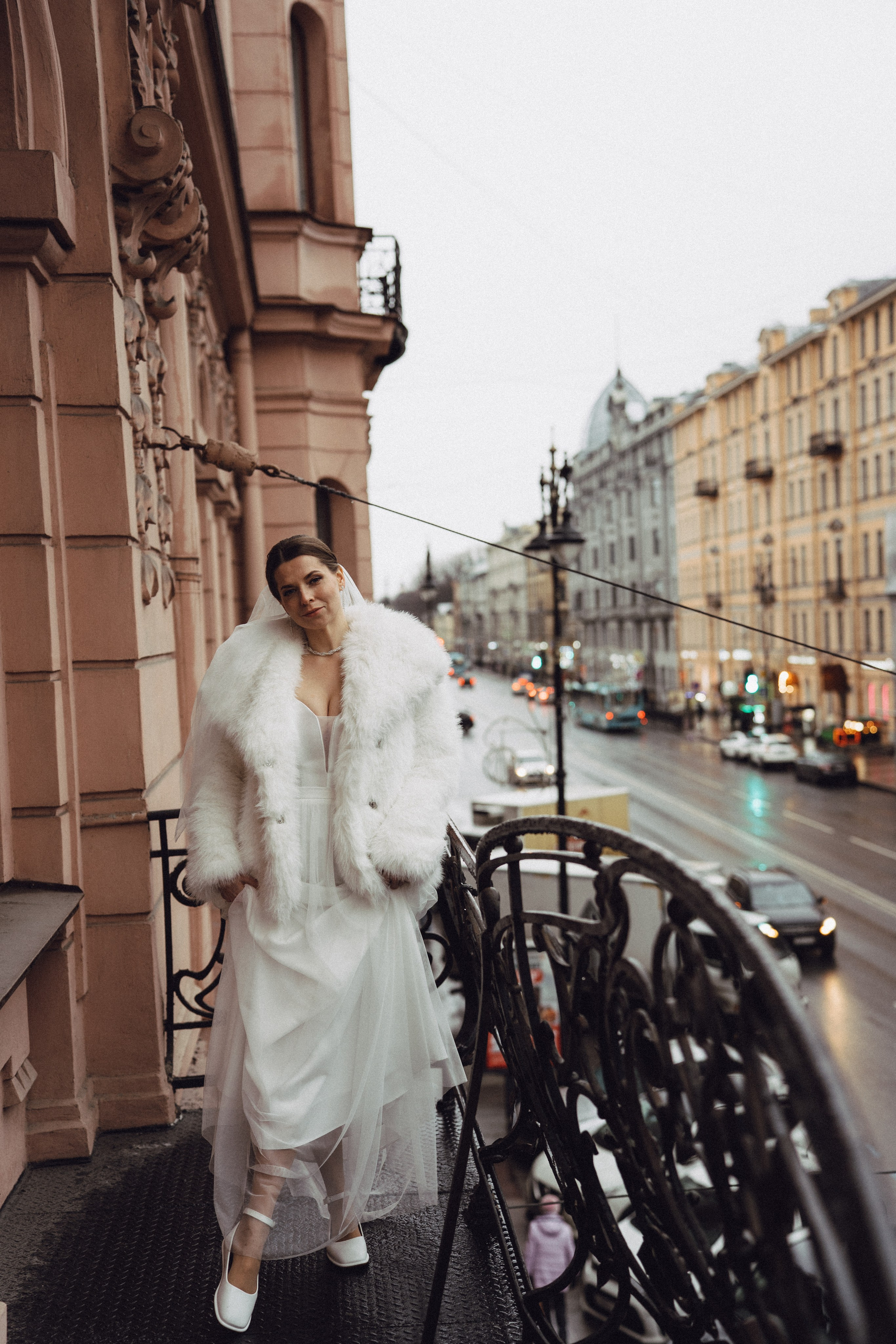 СВАДЕБНАЯ СЬЕМКА ВО ВТОРОМ ДВОРЦЕ (ДЕКАБРЬ) ТАКЖЕ СЬЕМКА В СТУДИИ НА ЧЕРНЫШЕВСКОЙ. Профессиональный фотограф, Санкт-Петербург — Виктория Богомолова