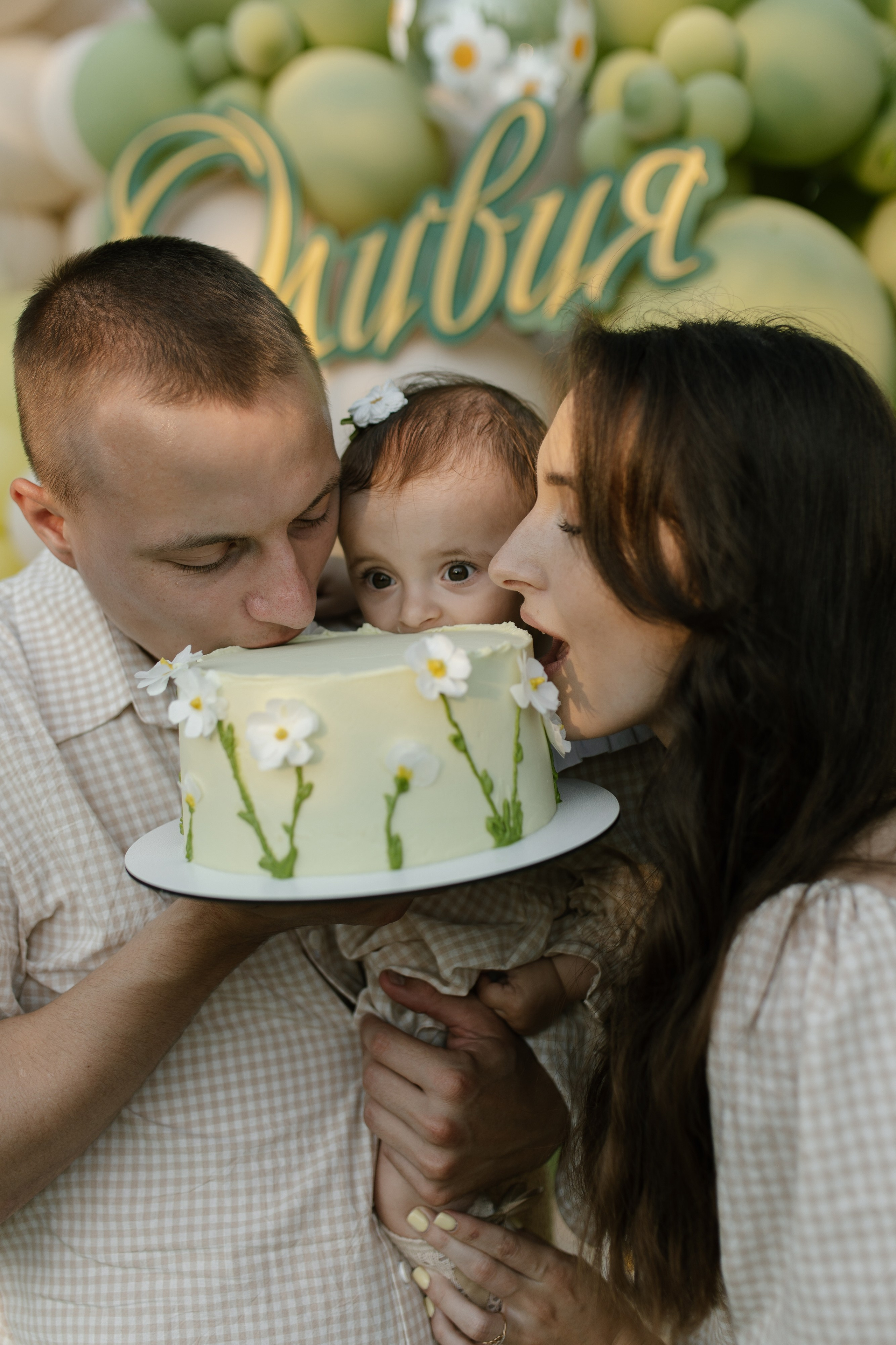 Оливии 1 годик. Свадебный и семейный фотограф в Краснодаре/Геленджике/Сочи/Санкт-Петербурге