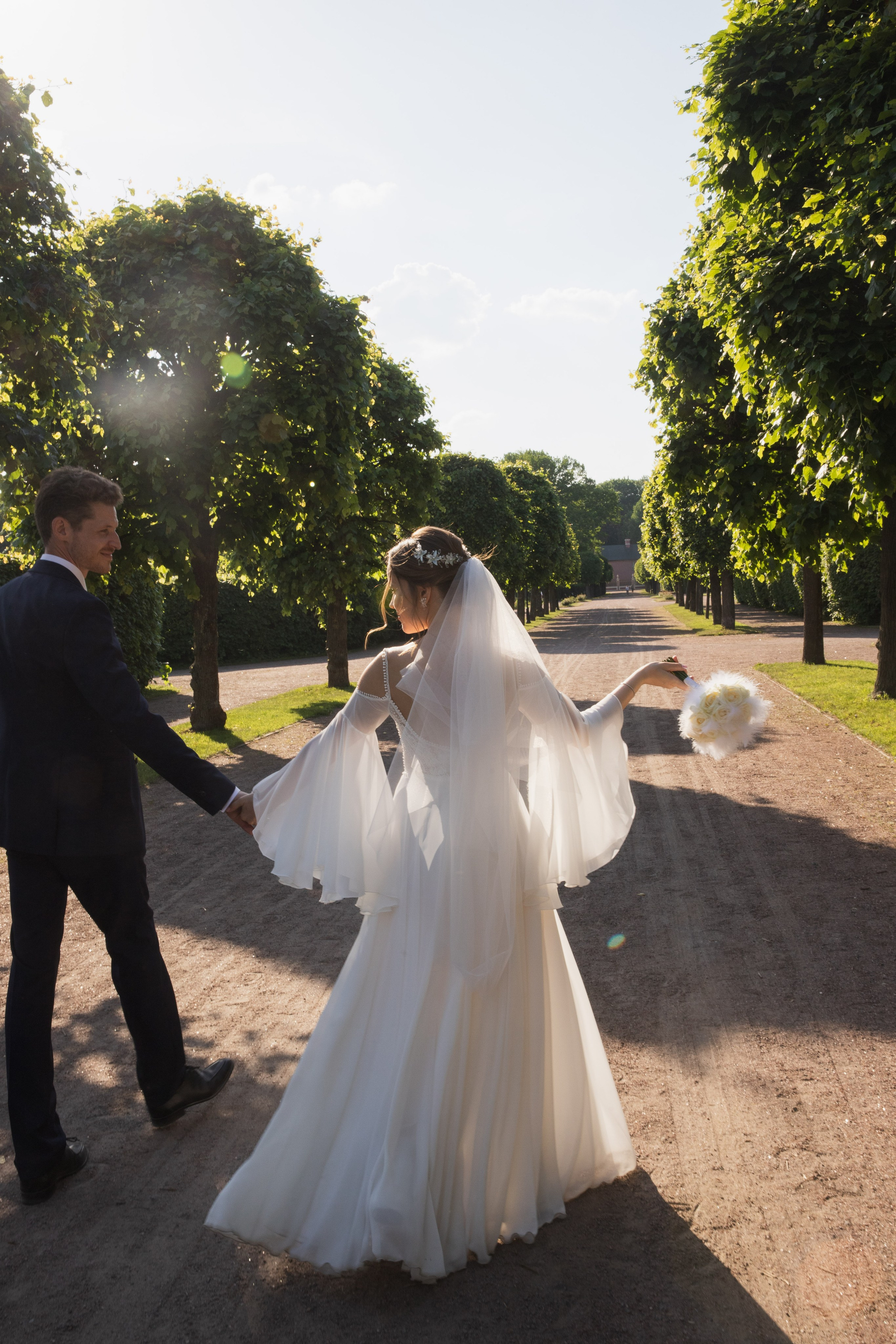 Летняя свадьба в Кусково. Свадебный и портретный фотограф в Москве Мария Кравченко
