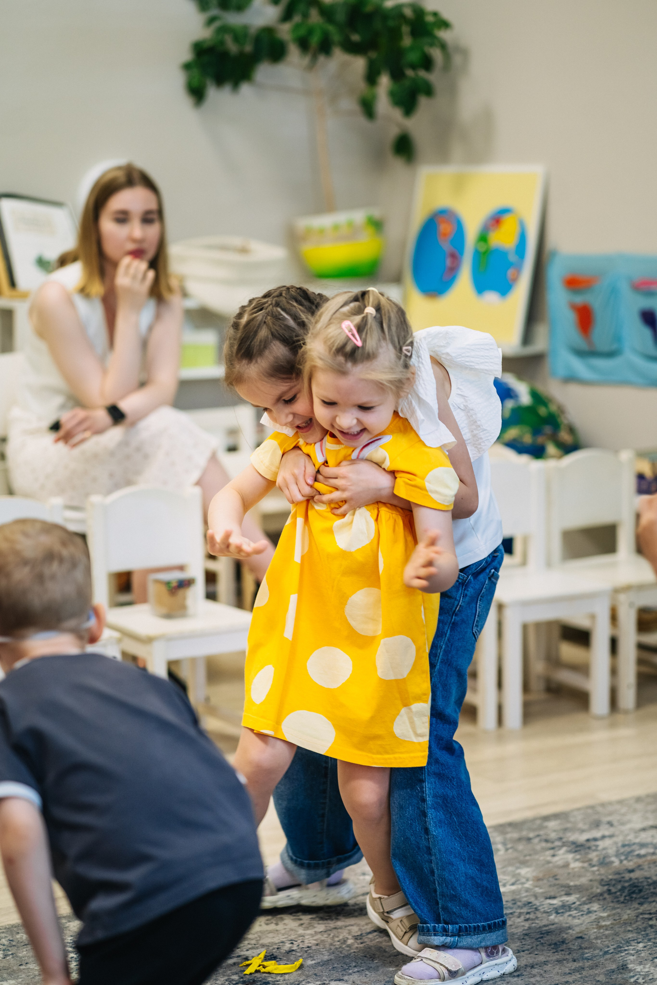 Сад4. Школьные альбомы и альбомы для детского сада. Юлия Осипова. Москва