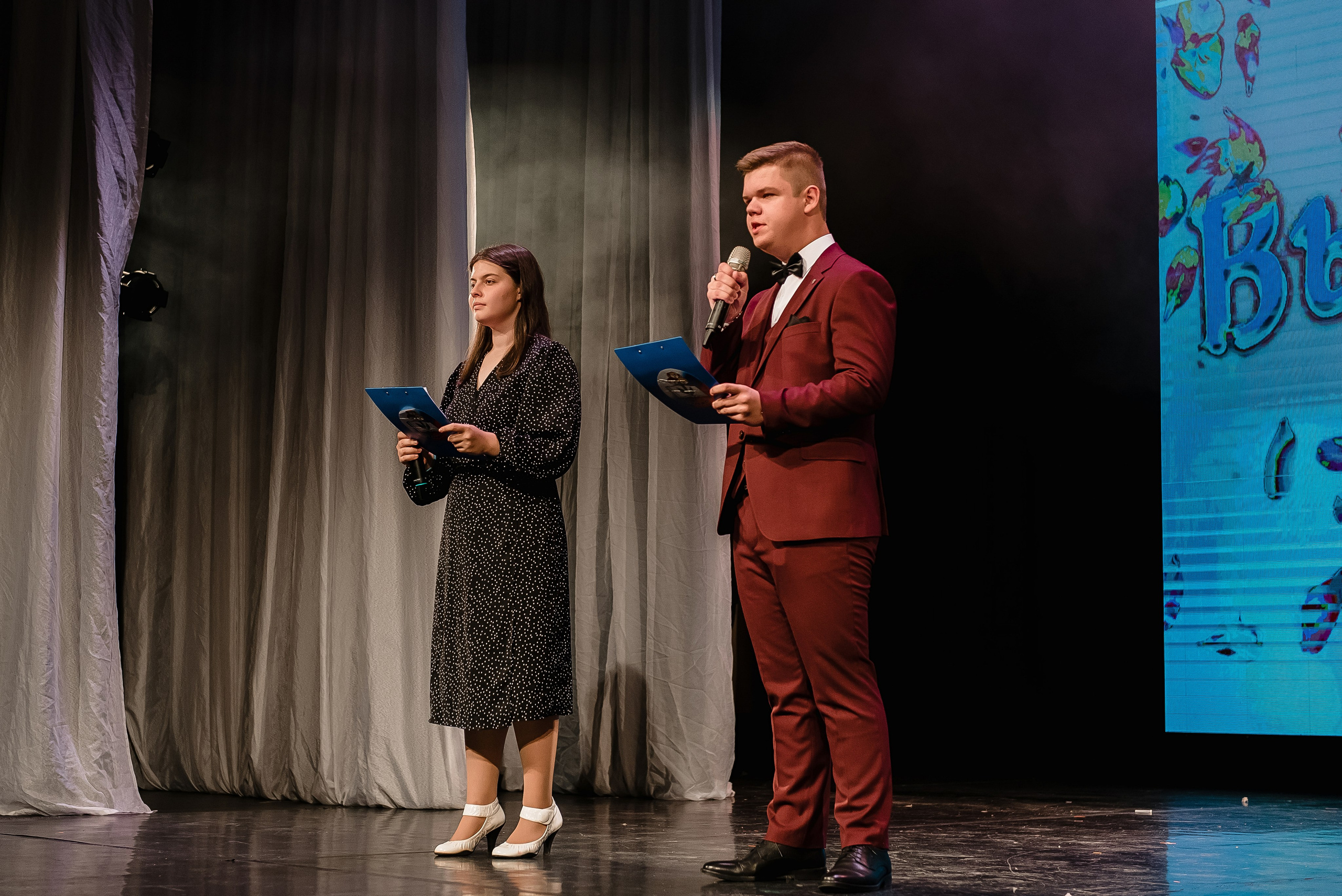 Выпускной школа 2024. Фотограф Рязань. Дарья Дмитриева