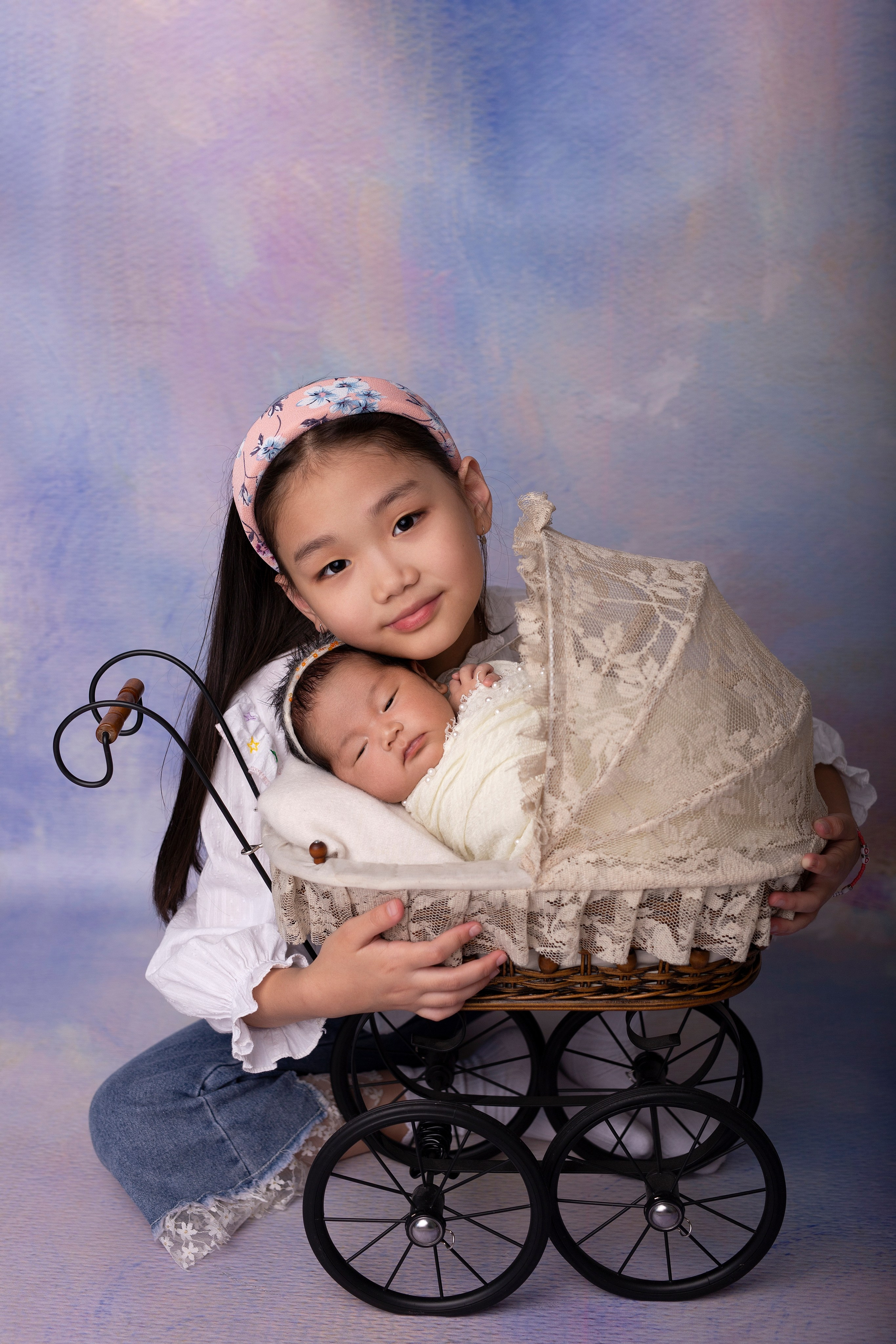 Новорожденные. Фотограф маленьких ангелочков Динара Саая