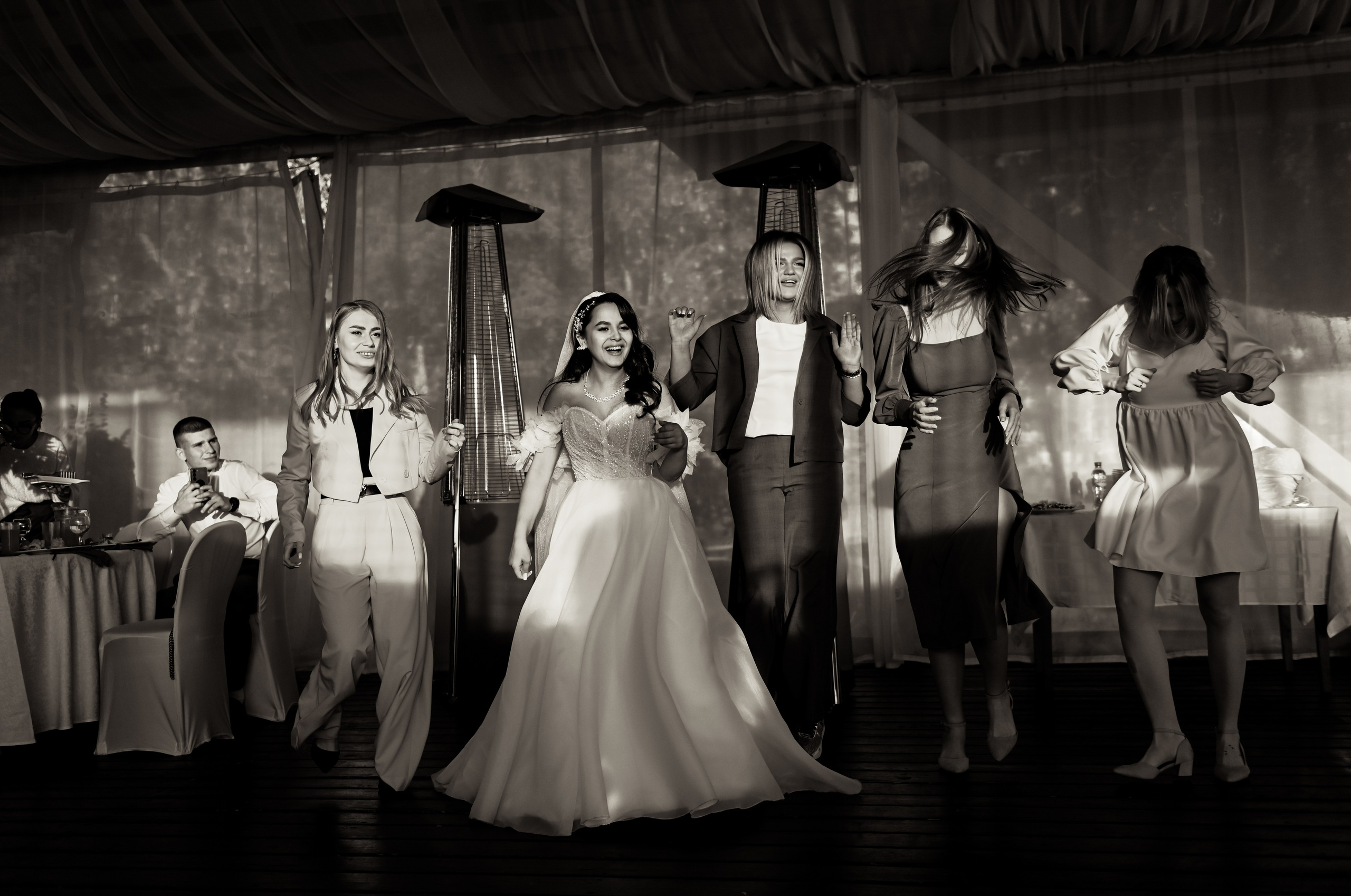 Шикарные ребята Владислав и Анастасия. Свадебный, семейный, детский, контент фотограф в Омске Максим Ильин