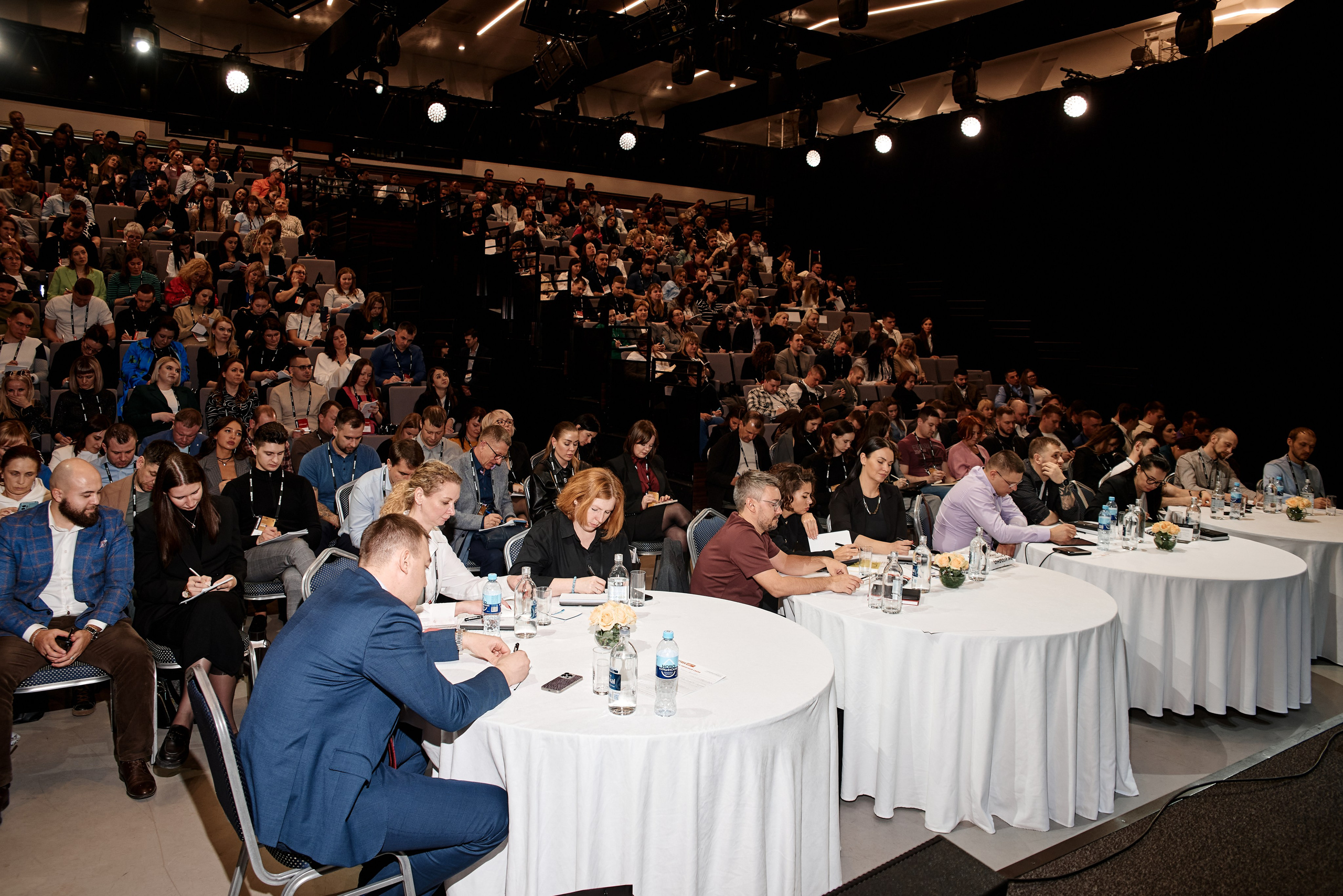 МК Максима Батырева, г. Екатеринбург. Анна Гончарова свадебный и репортажный фотограф в Москве