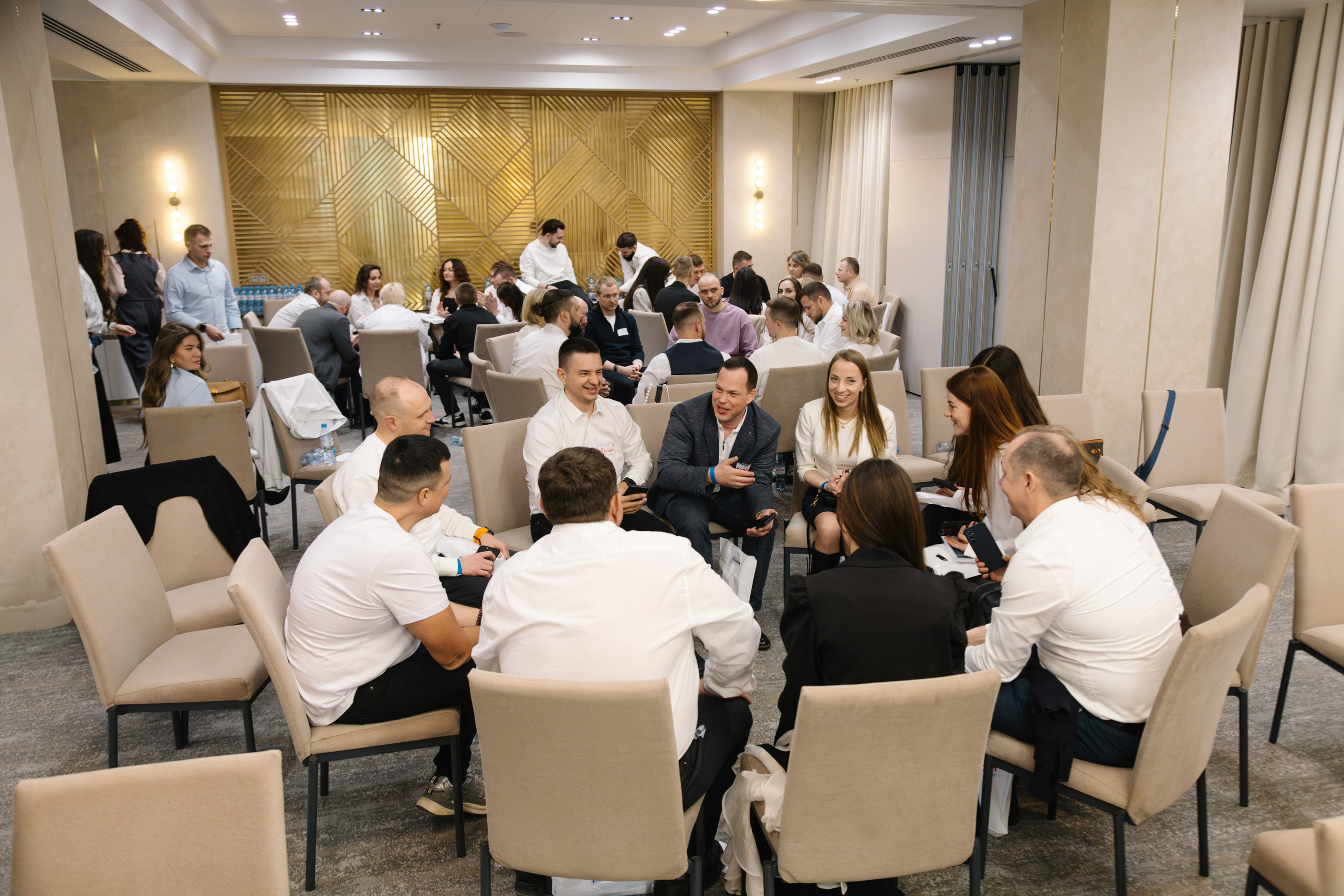 Бизнес марафон Эволюция. Артур Иликчян — Wedding & Event фотограф в Краснодаре