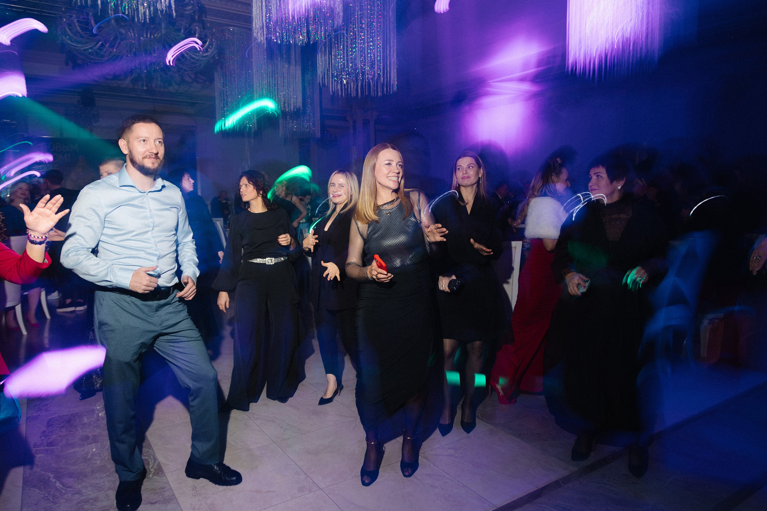 Новогодний корпоратив 2025. Артур Иликчян — Wedding & Event фотограф в Краснодаре