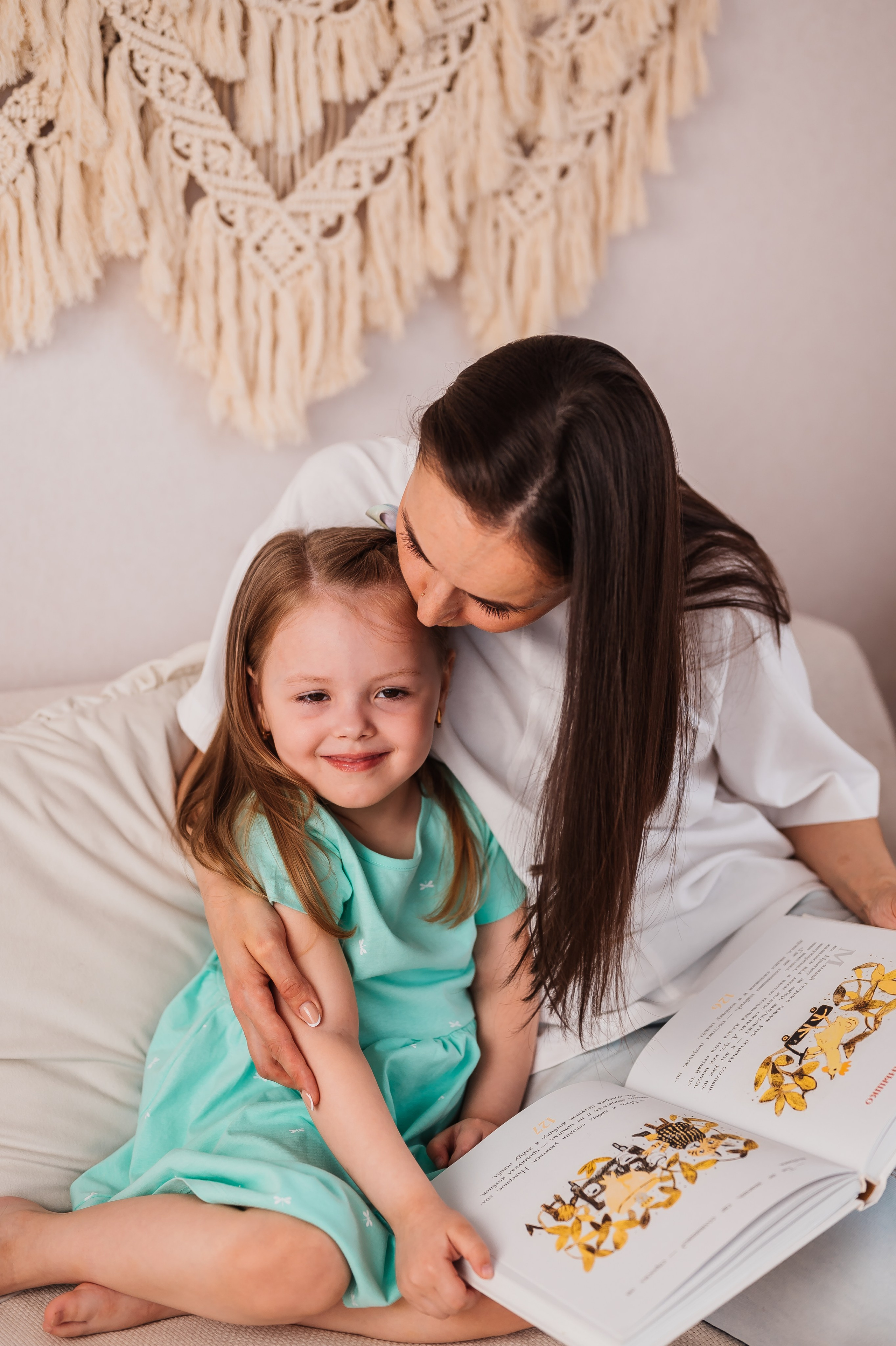 Семейные фотосессии. Детский и семейный фотограф в Красноярске. Фотосессии новорожденных малышей до 1 месяца