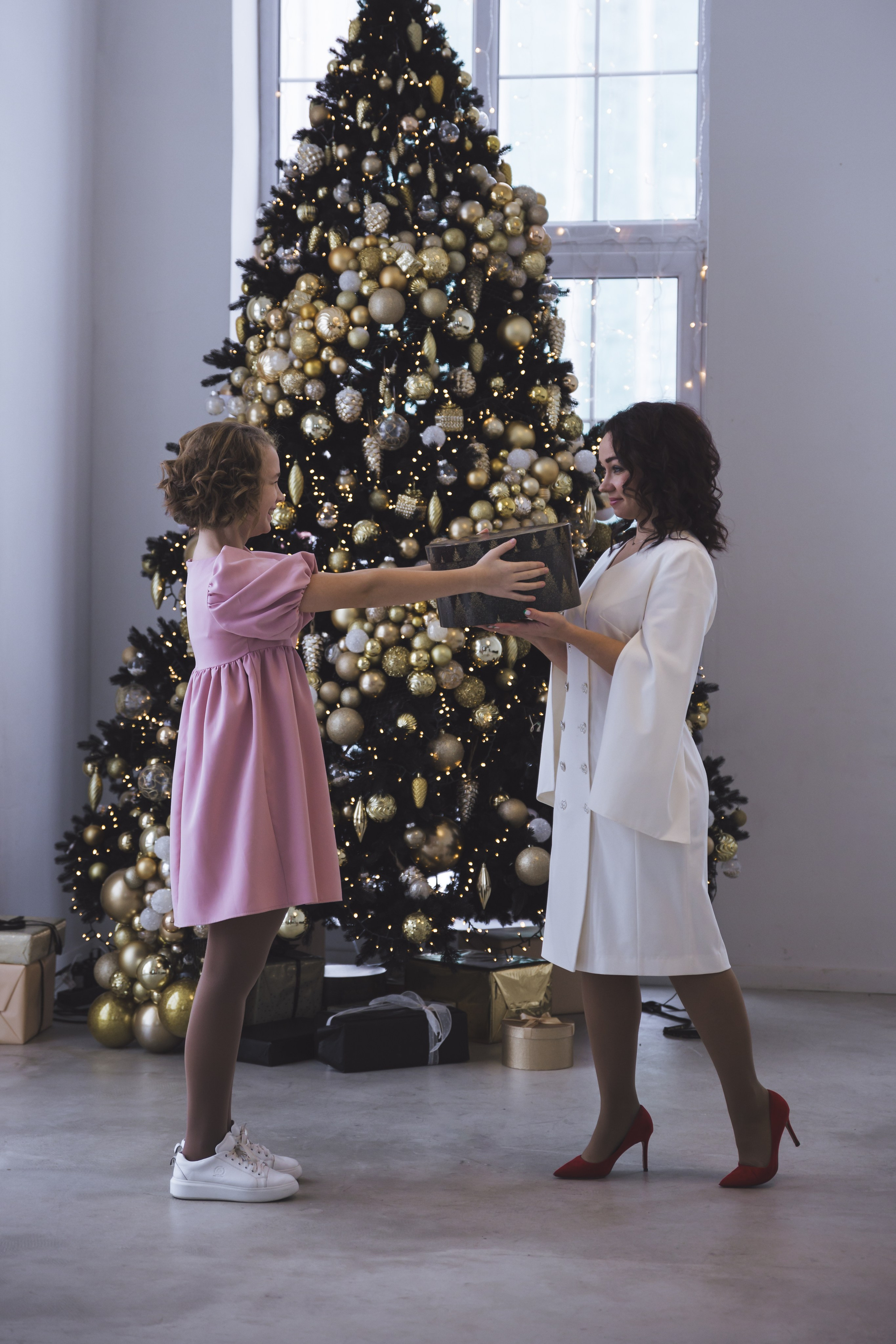 Мама и дочь_новогоднее настроение. Фотограф Воронеж, Новая Усмань Мария Бублик