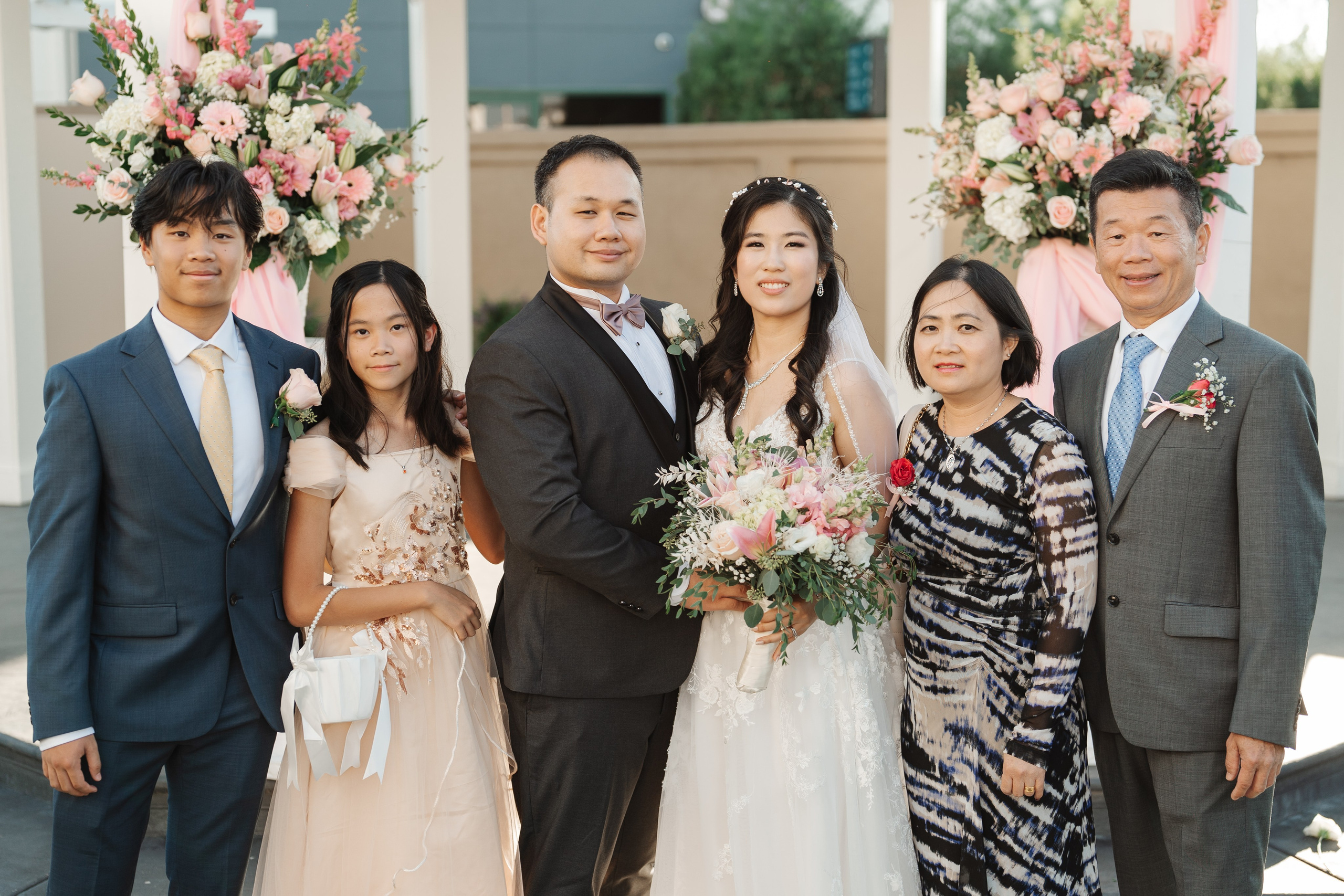 2025-08-16_AndreaChristopher. Ретушер Зенькевич Света