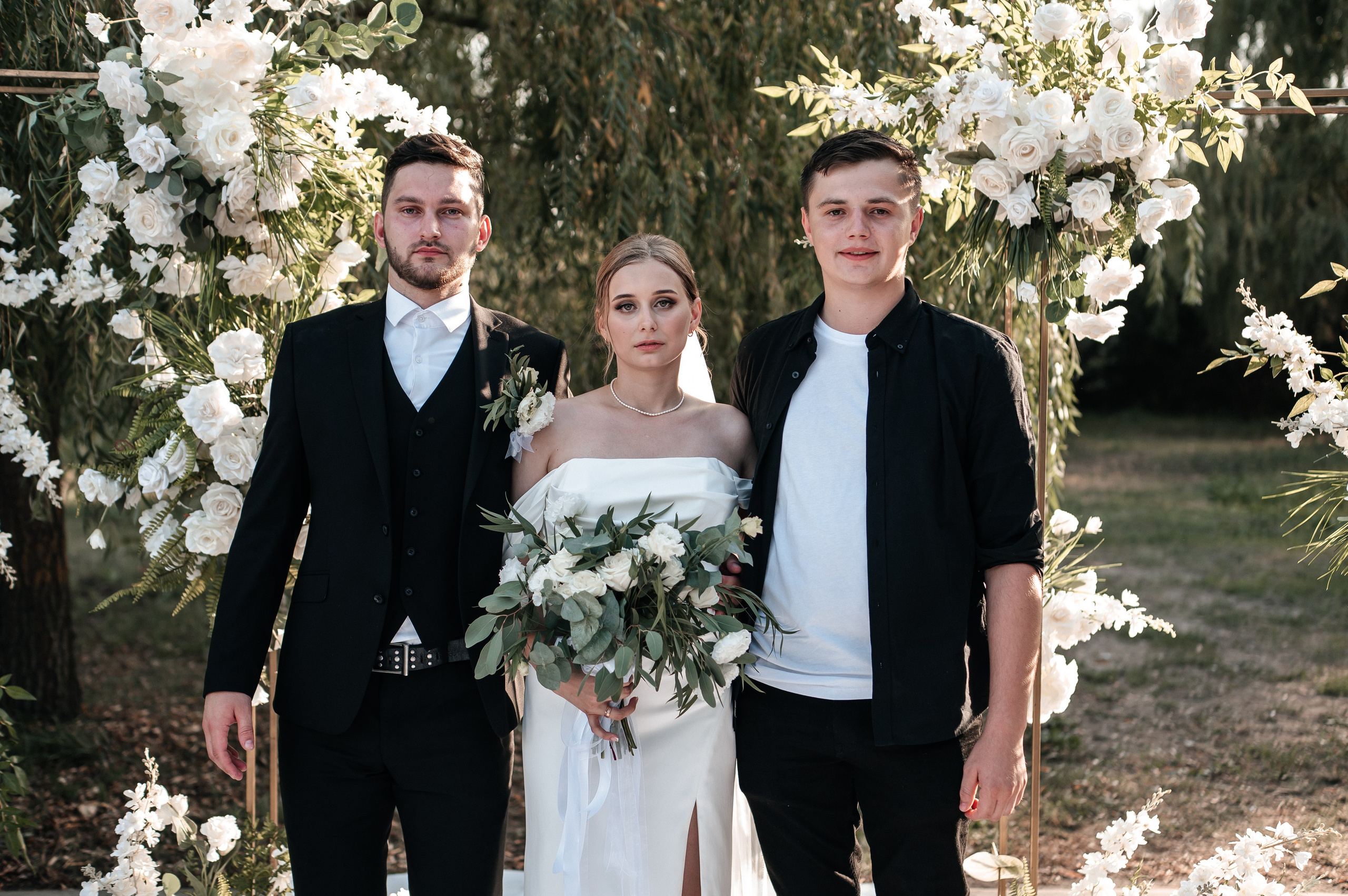 Даниил и Валерия. Черная утка. Полный день. Фотограф Екатерина Бочарникова