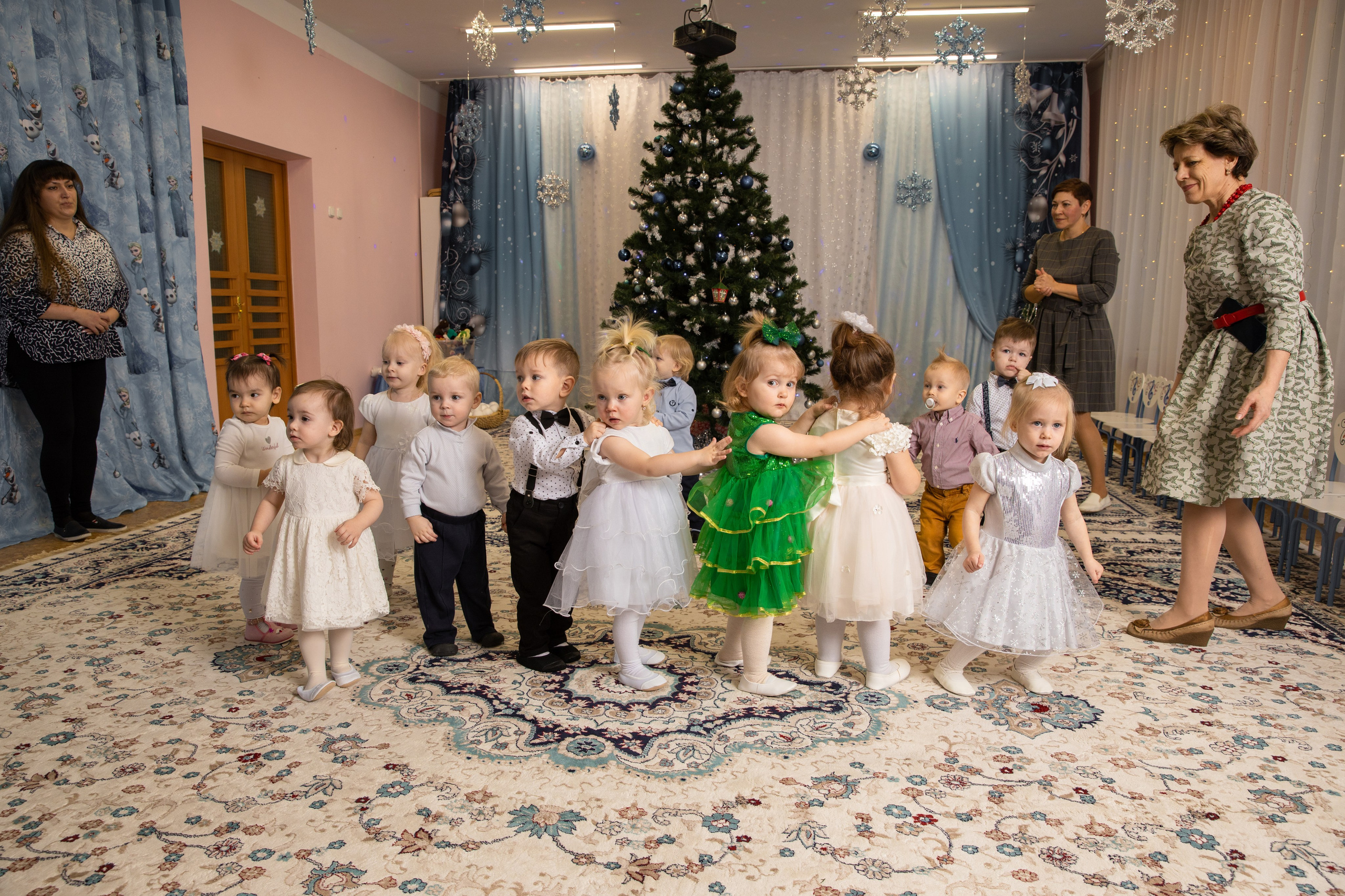 Новогодний утренник Успех. Фотограф в Железнодорожном и Балашихе