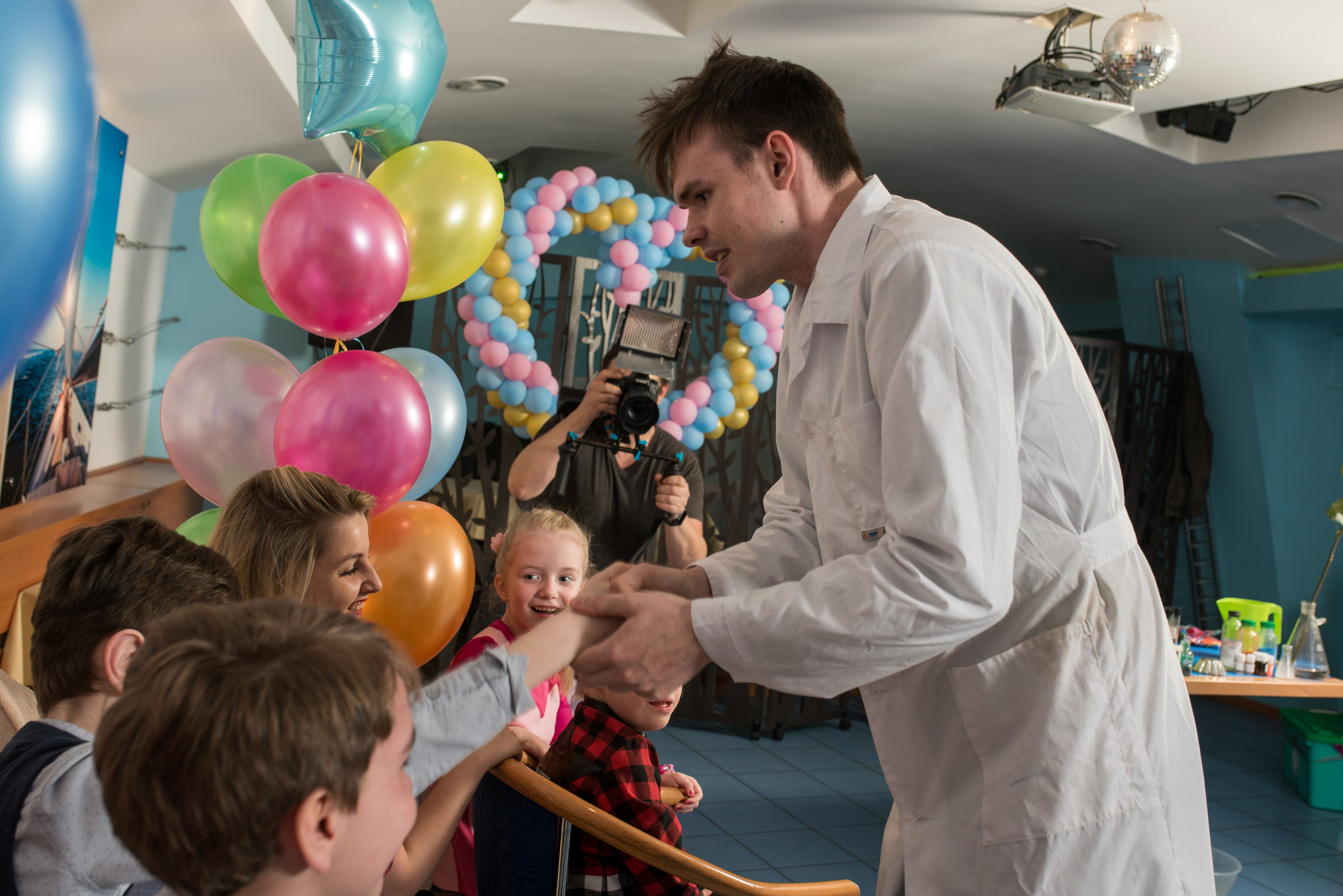 Детский праздник. Фотограф Андрей Зикеев, фотостудия AzArt Studio в Москве