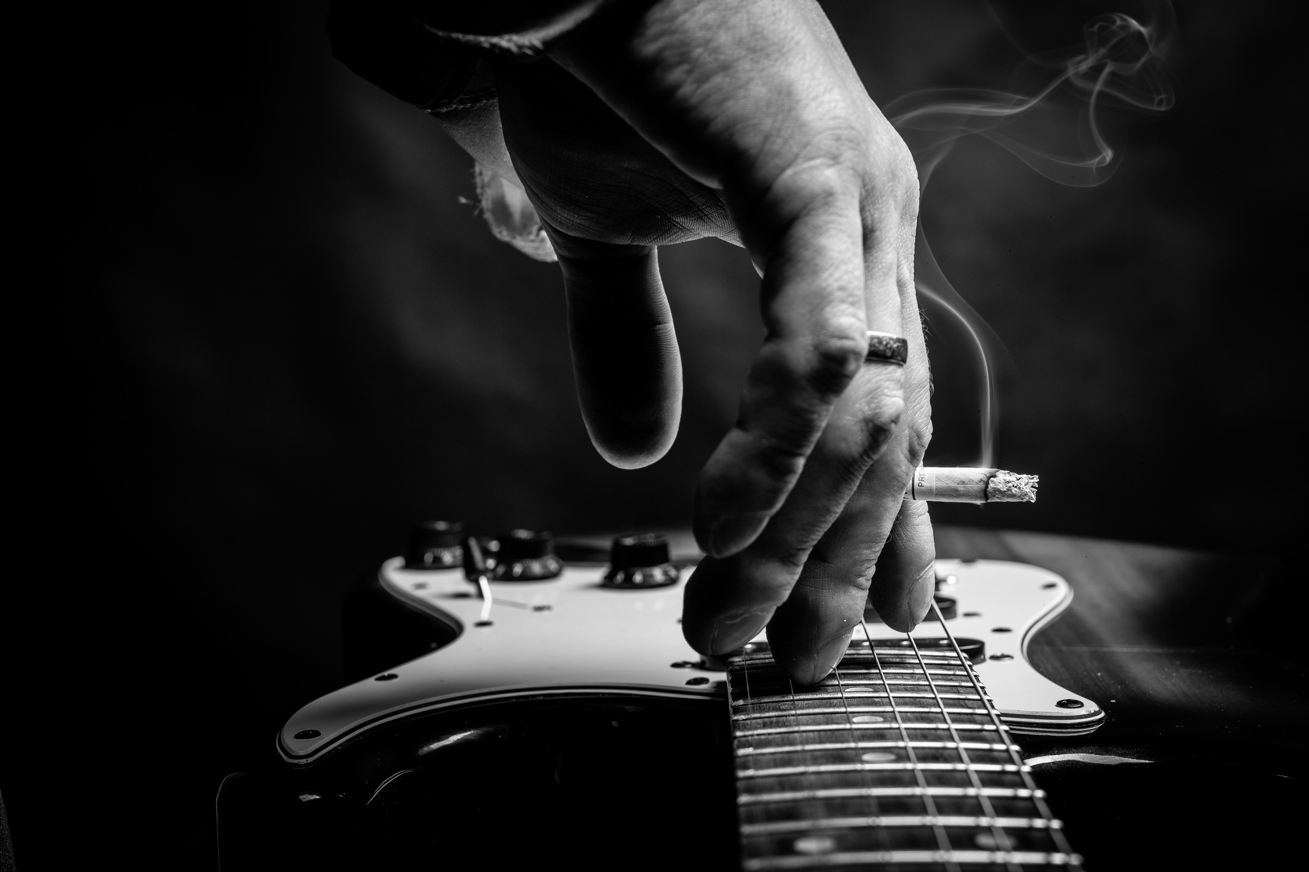 B&W. NE Cinema — backstage and reportage photography in cinema, music, Automotive and sport