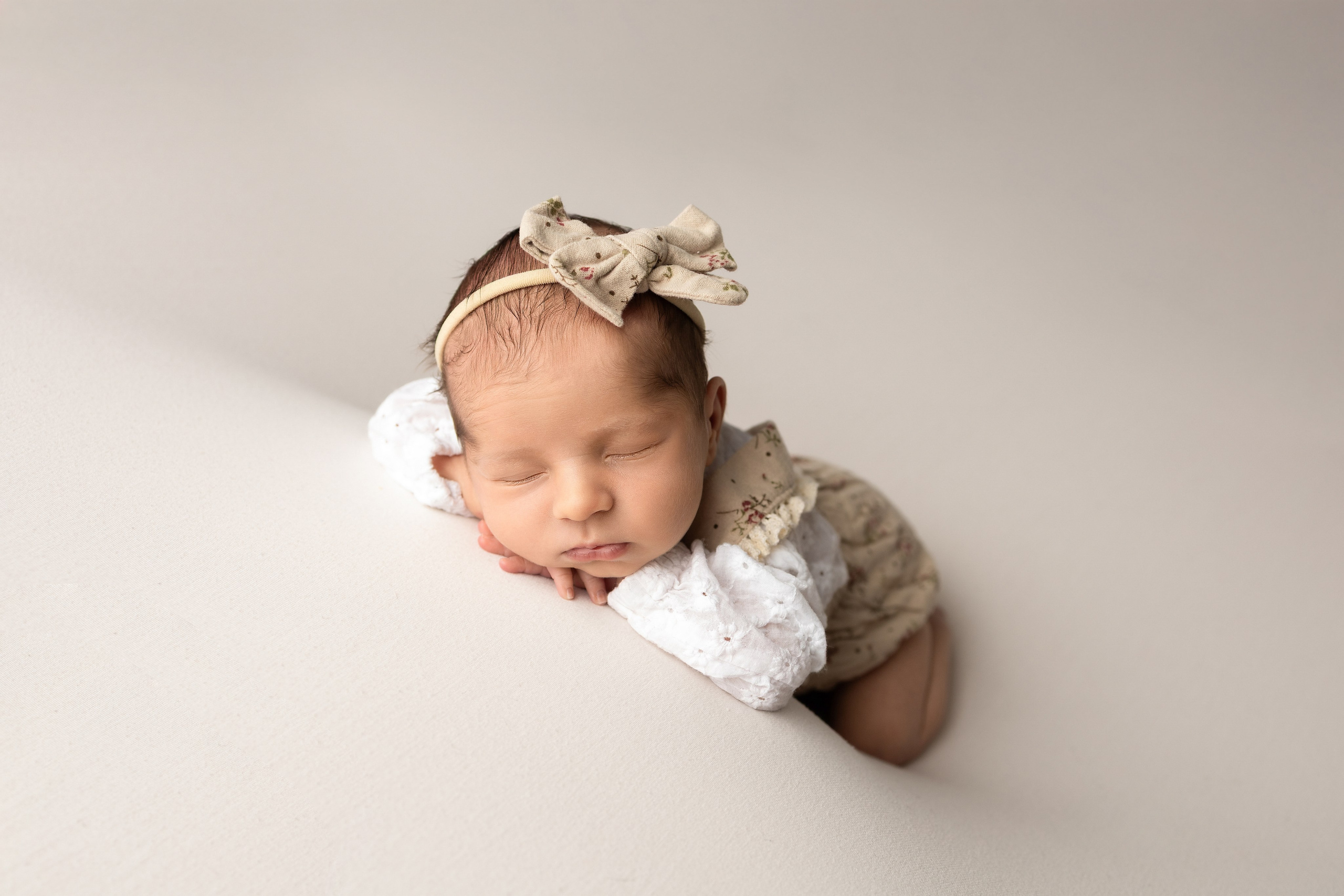 Лилия. Фотограф новорождённых Newborn Москва