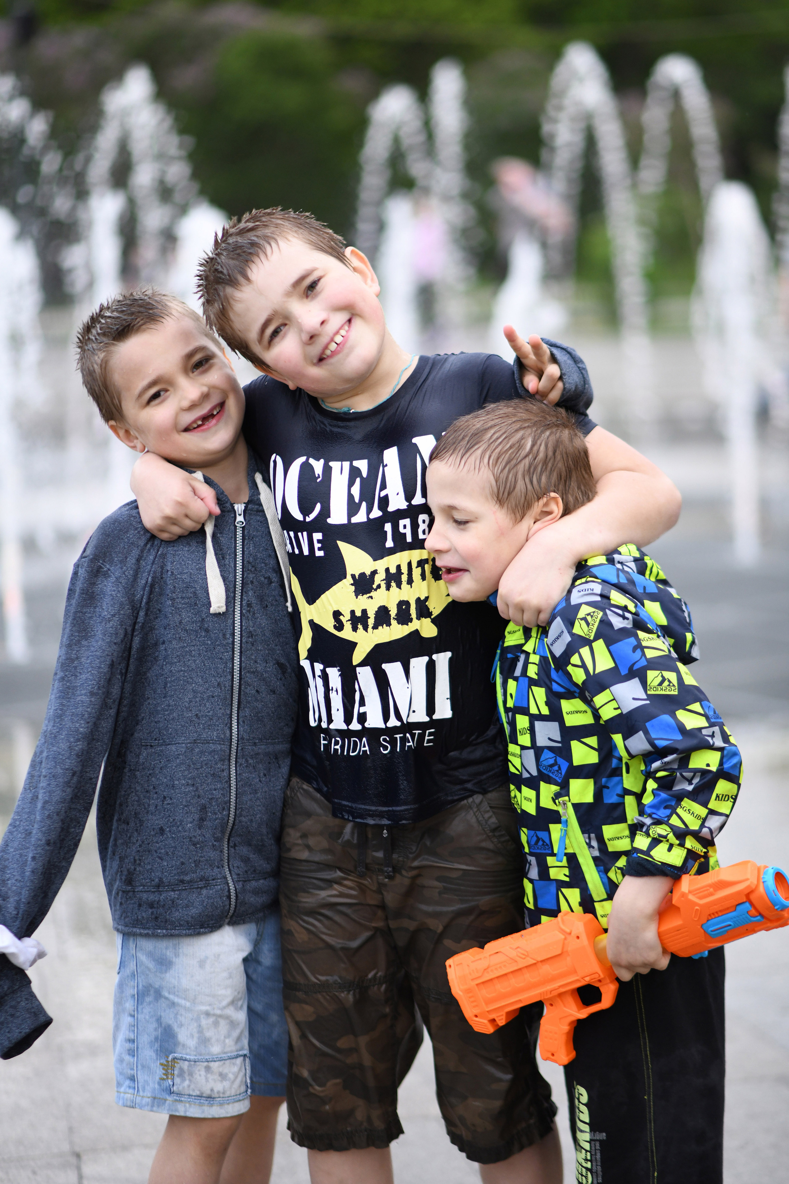 Дети и фонтан. Съёмка Крещения и Венчания в Москве Галина Борисова