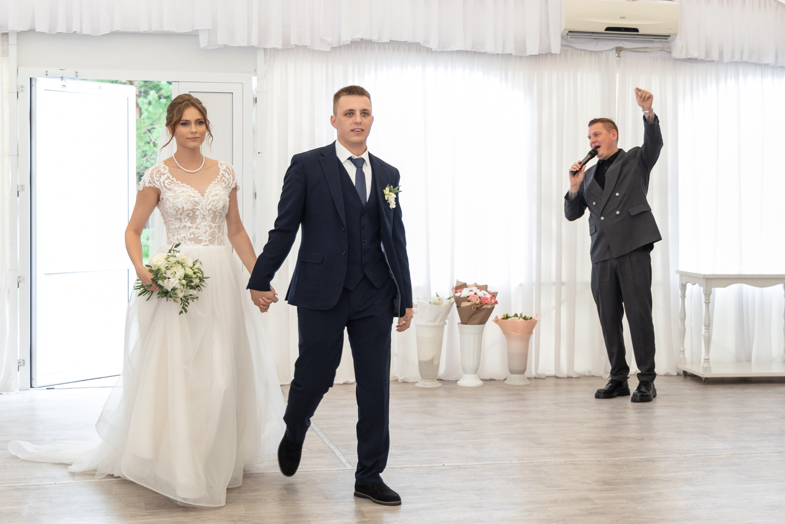 Ксения и Антон (полный день). Фотограф в Барнауле Юлия Садвокасова