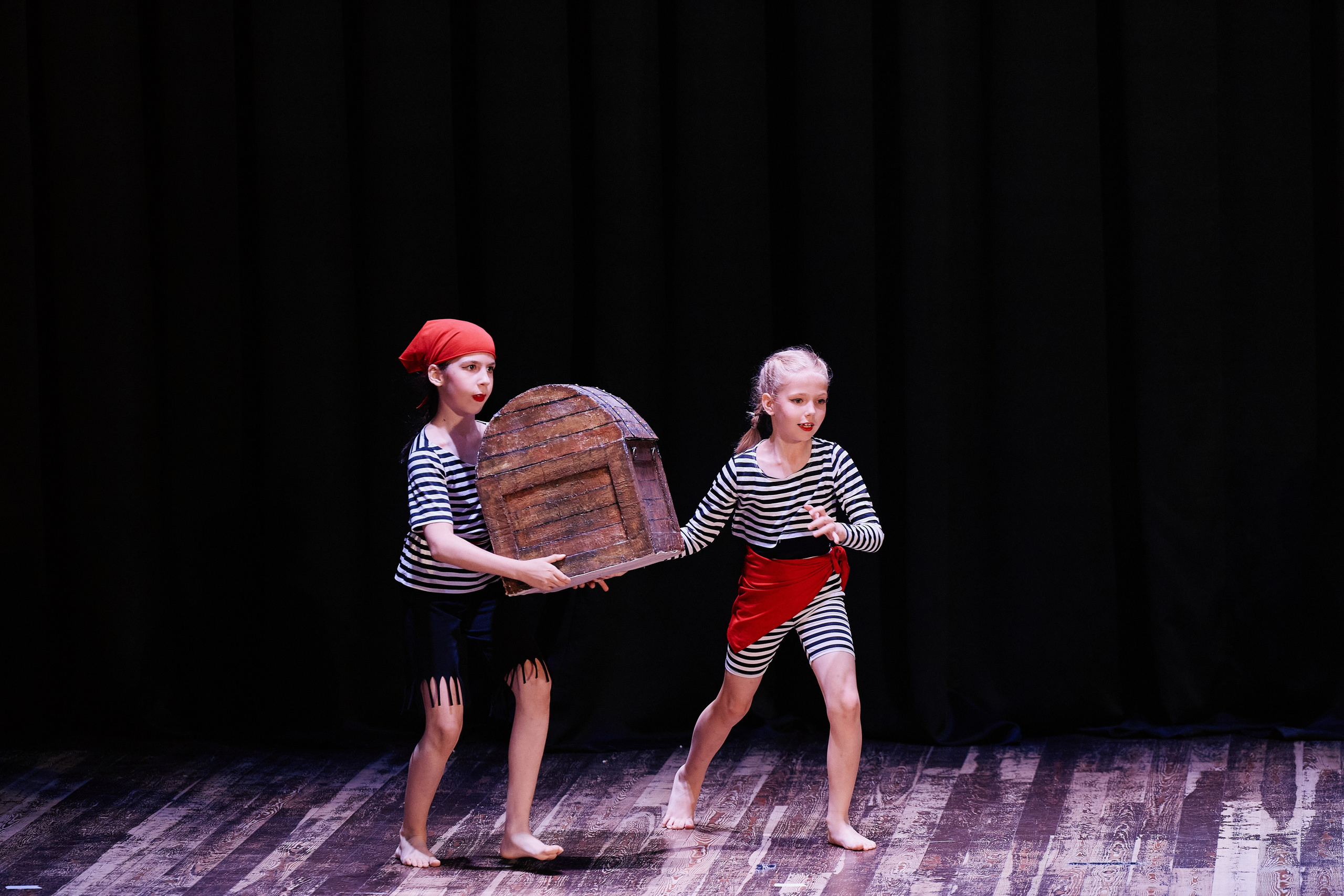 Концерт танцевальной студии Фиеста 08.06. Свадебный репортажный фотограф краснодар максим дремов дрёмов фотосессия студия цена