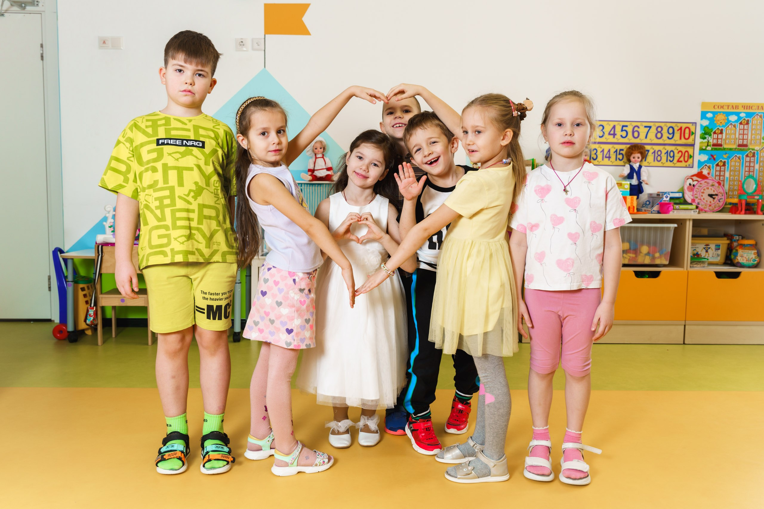 Фотосессия для выпускного альбома в детском саду. Школьный фотограф Троицк