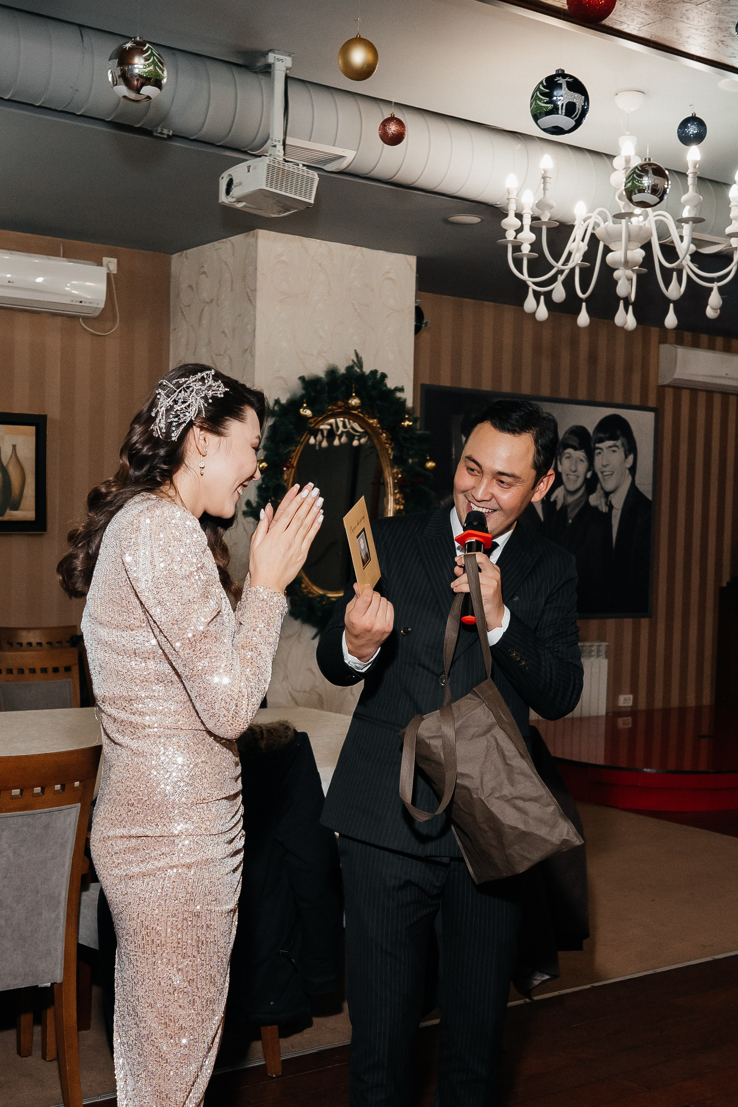 ARONAKS CORPARATE PARTY