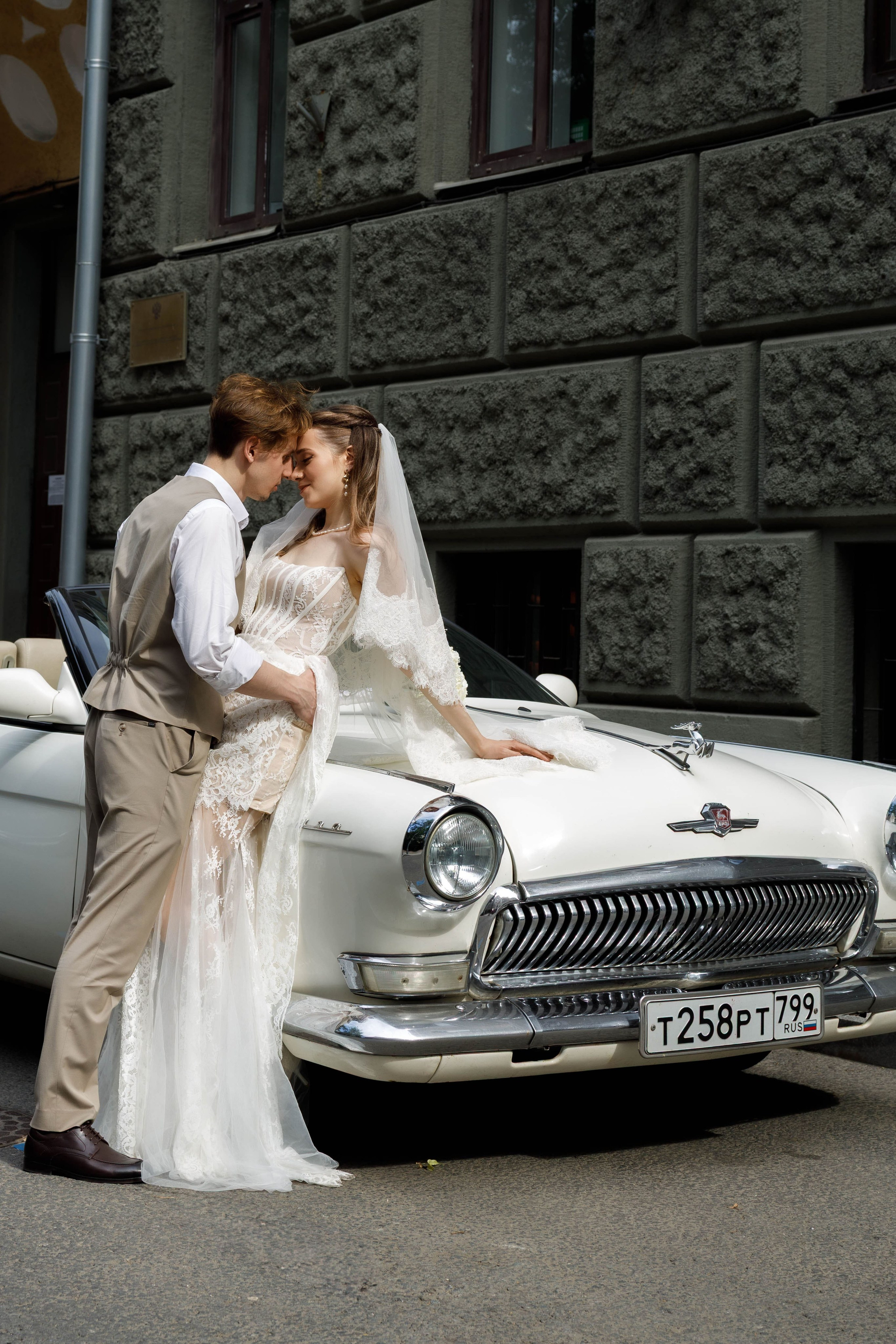 Фотограф Волкодав. Подрядчики и друзья сети свадебных площадок House for wedding