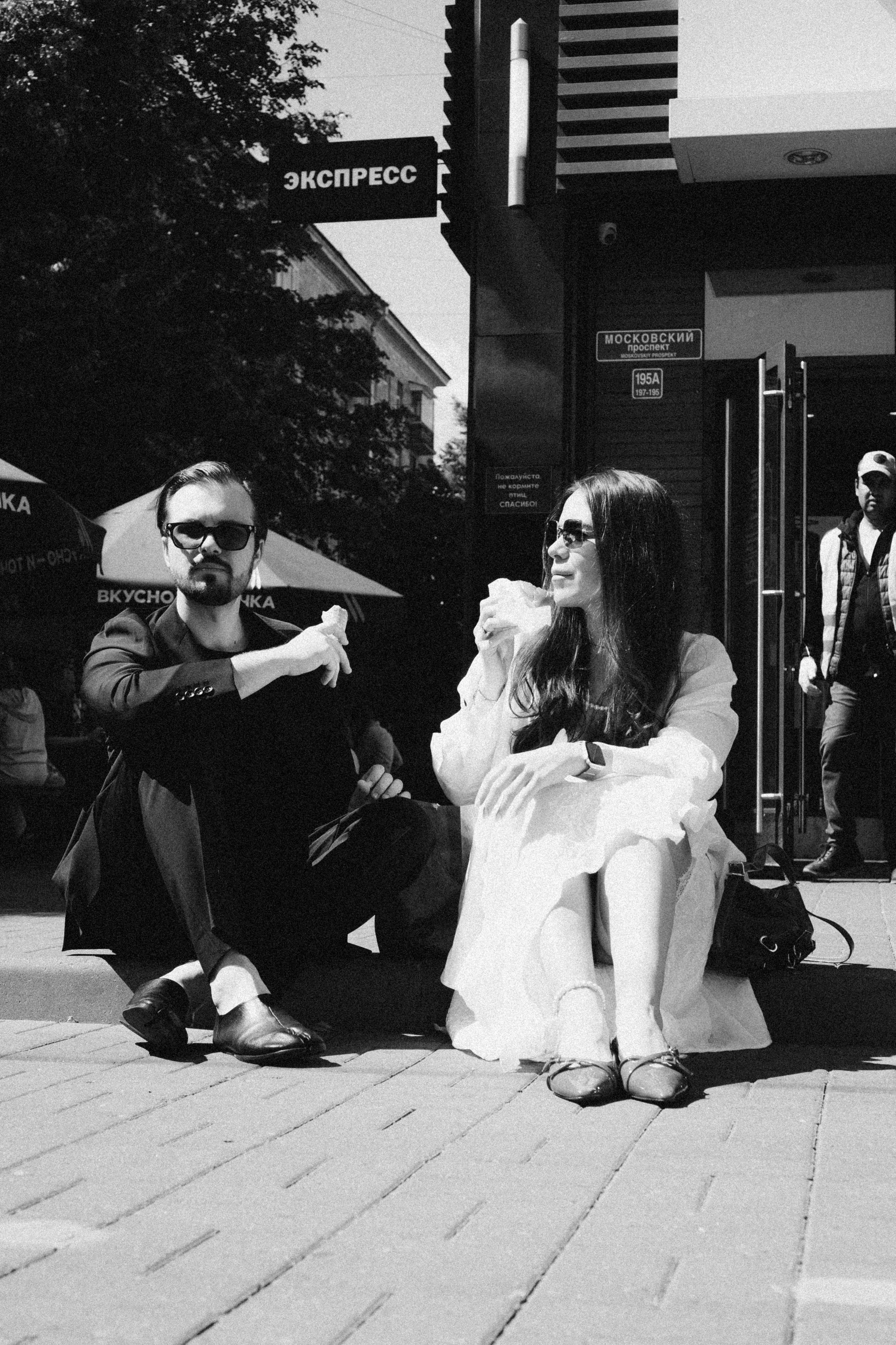 СВАДЕБНАЯ СЬЕМКА В ПАРКЕ ПОБЕДЫ И ПРОГУЛКА ПО МОСКОВСКОМУ ПРОСПЕКТУ. Профессиональный фотограф, Санкт-Петербург — Виктория Богомолова