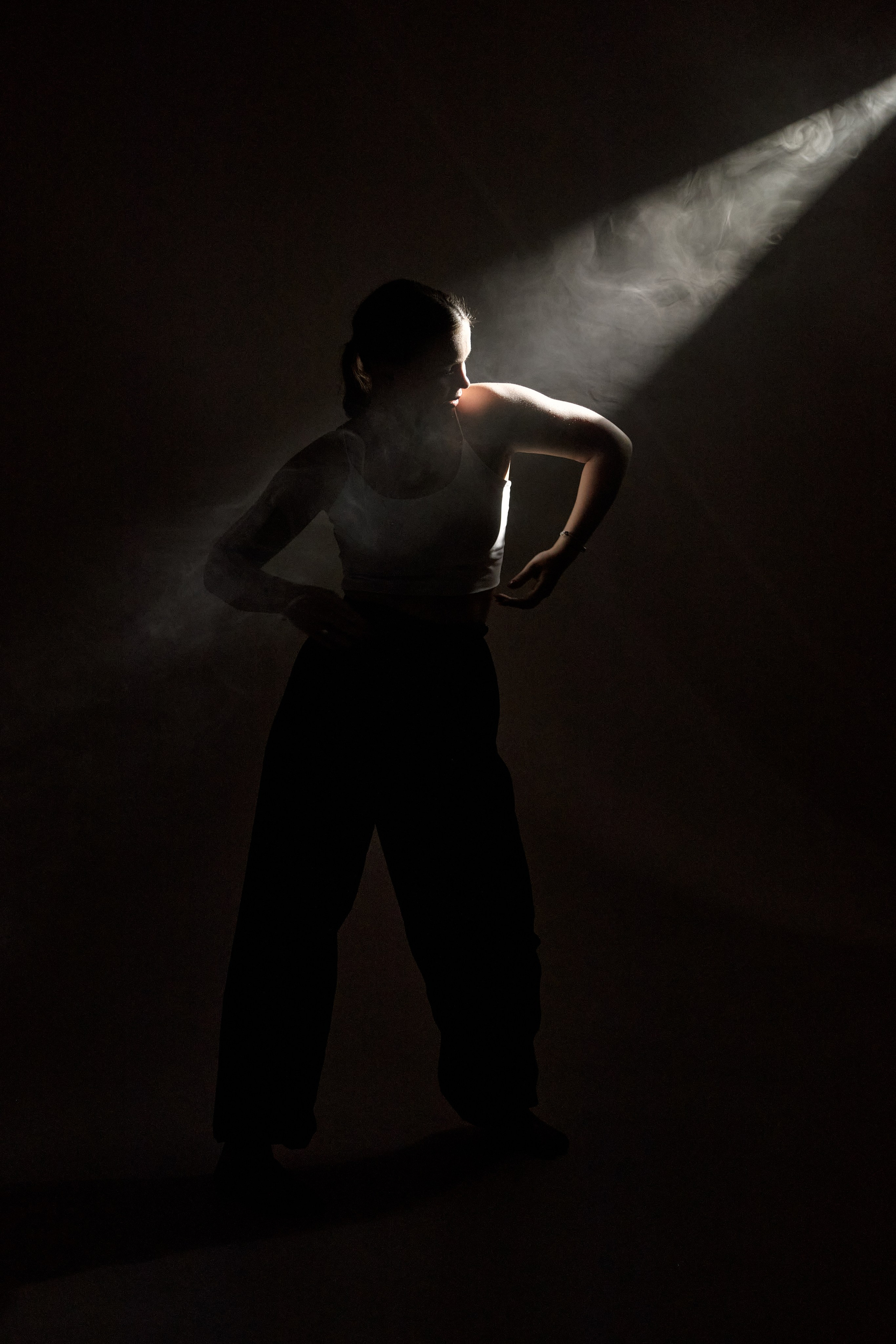 Танец. Фотограф Алексей Яковлев