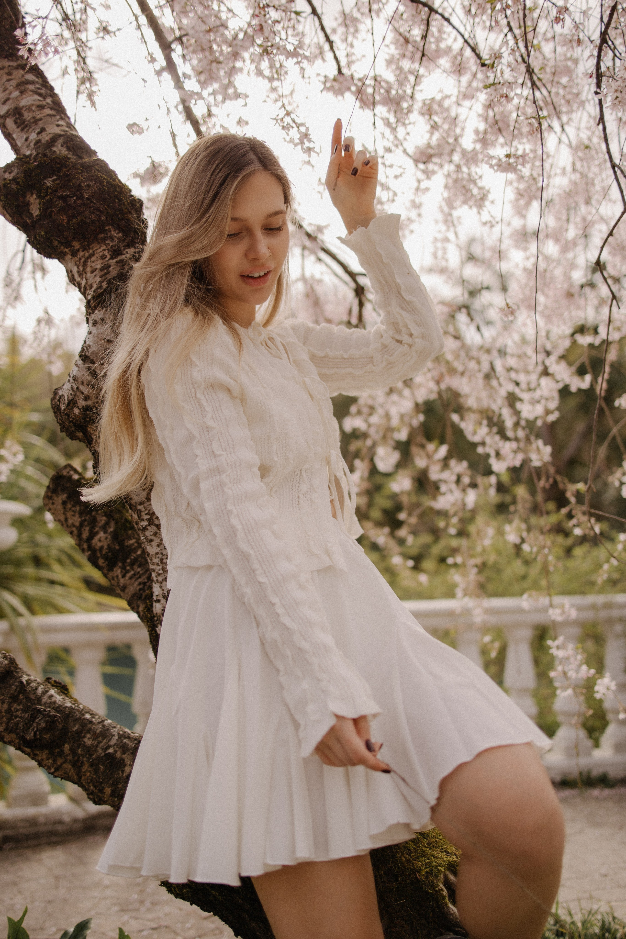 Света в сакуре. Фотограф Сочи Адлер Сириус Красная поляна Олеся Минив