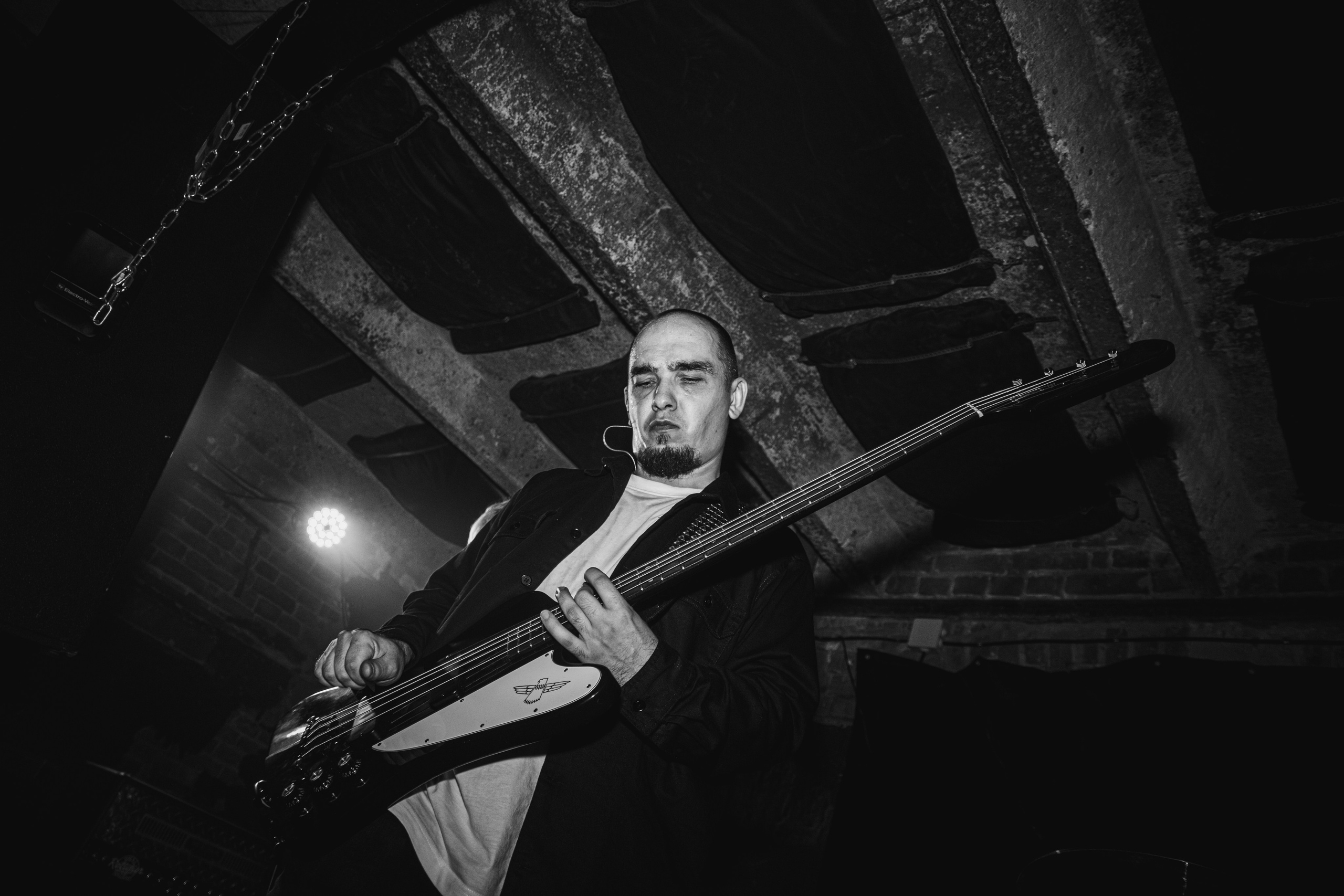 Laugar & Шумы Штормовых Широт & Пожары На Дальнем Севере 11.10.2025. Репортажный фотограф в Москве Legiodot