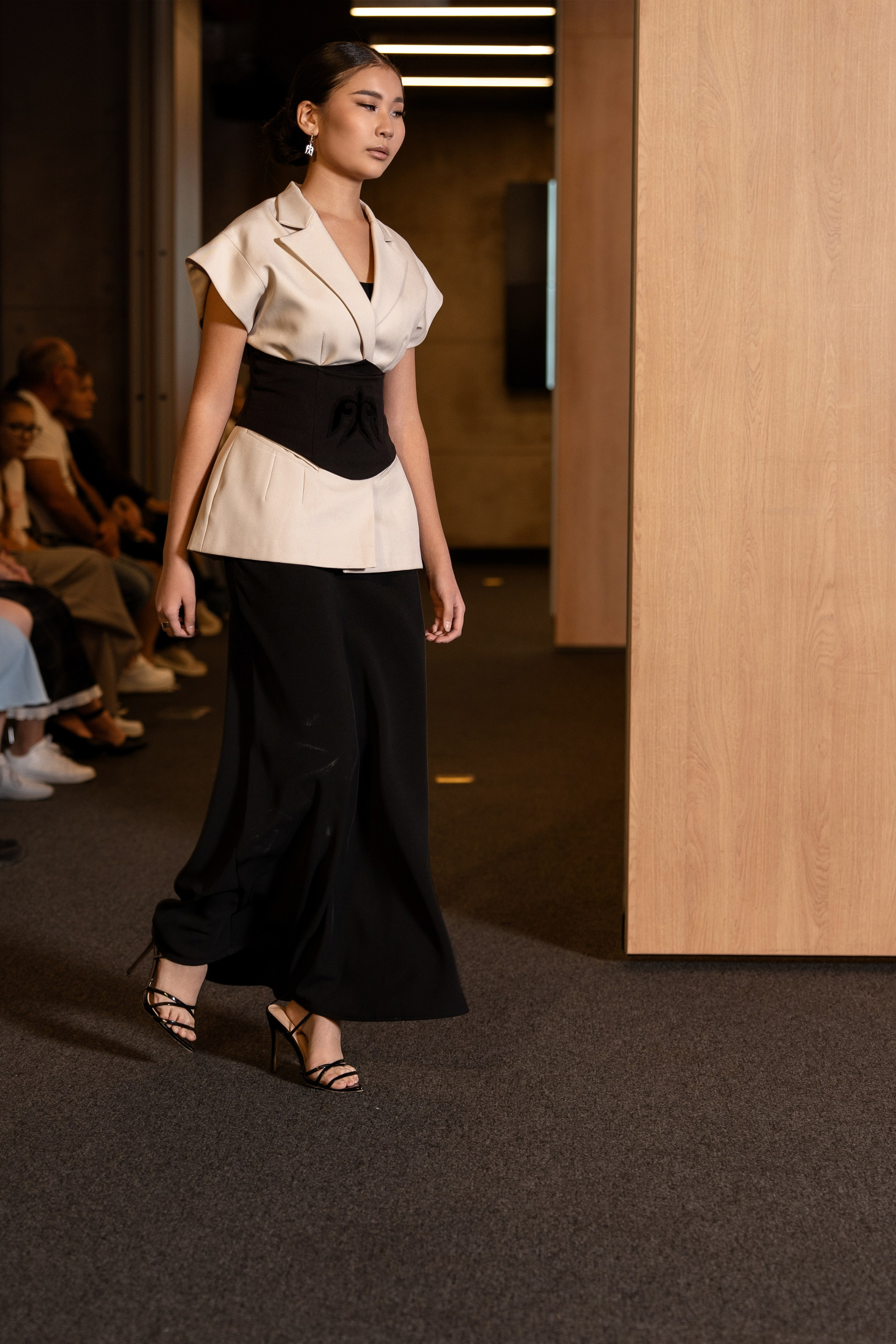 Brand Quanysh Collection. Сайт Алматинского НЮ АРТ, будуар и фэшн фотографа Дениса Карпенко