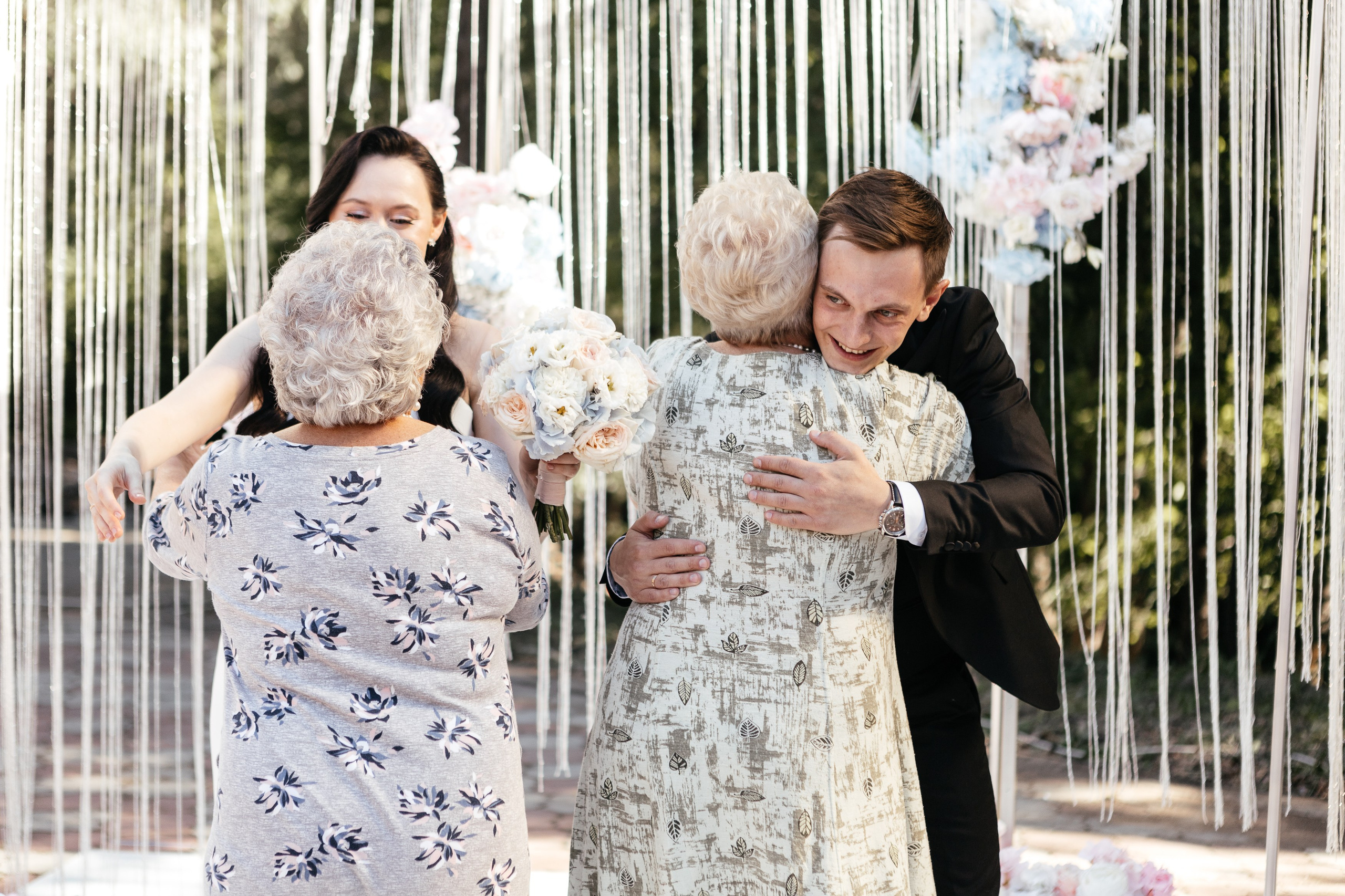 Свадебный фотограф Уфа — Руслан ГабдлисламовЖивые эмоции, красивые кадры, воспоминания на всю жизнь.Работаю по всей Республике Башкортоста. Свадебный фотограф Уфа Руслан Габдлисламов