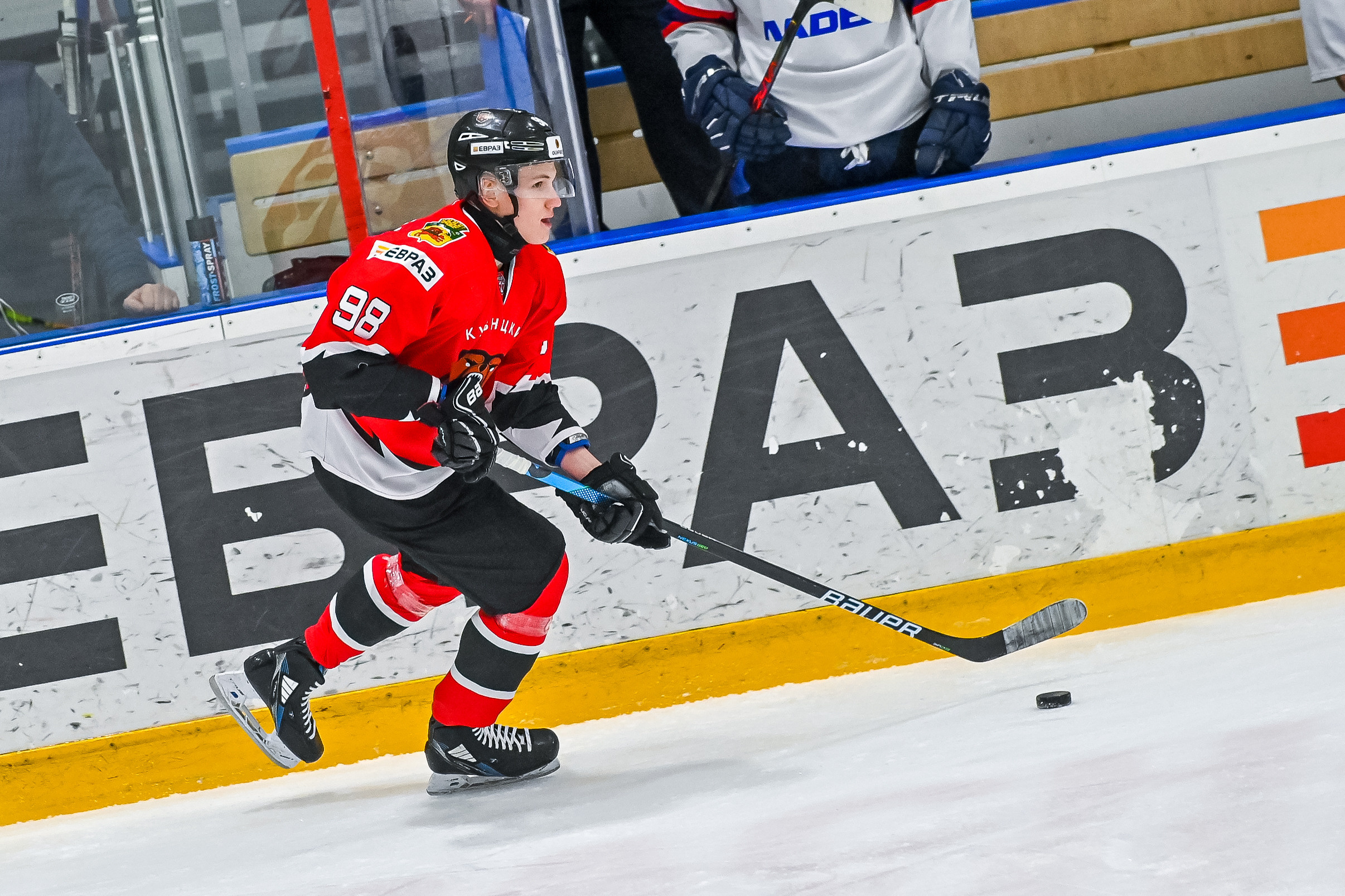 «Кузнецкие Медведи» — «Ладья» 06.01.2023. Репортажный профессиональный фотограф-любитель